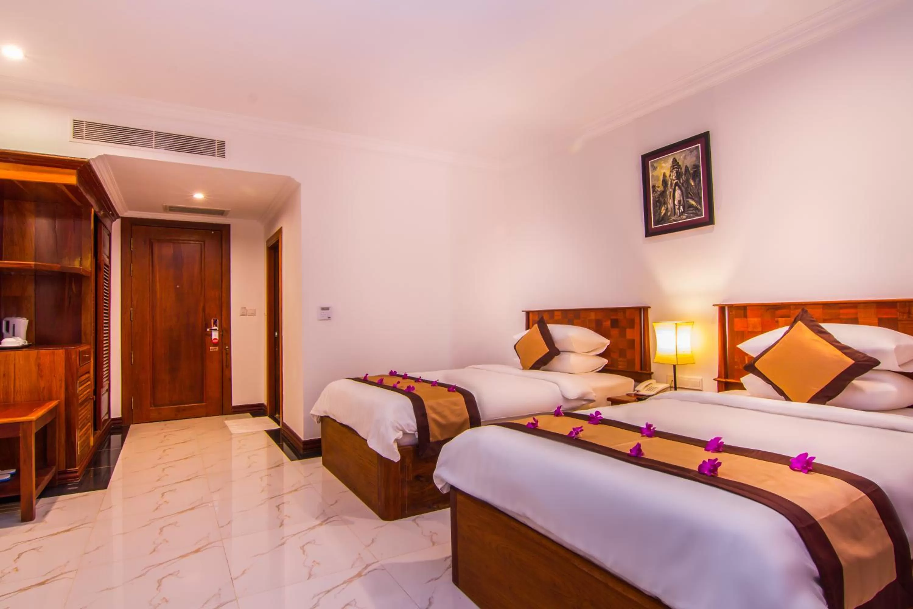 Deluxe Double or Twin with Breakfast in Glorious Hotel