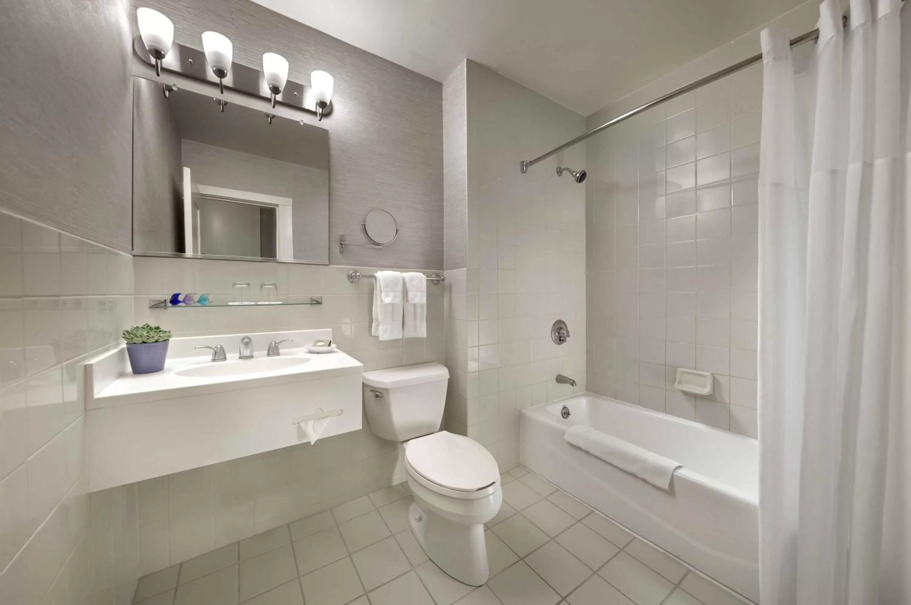 Queen Room in Handlery Union Square Hotel