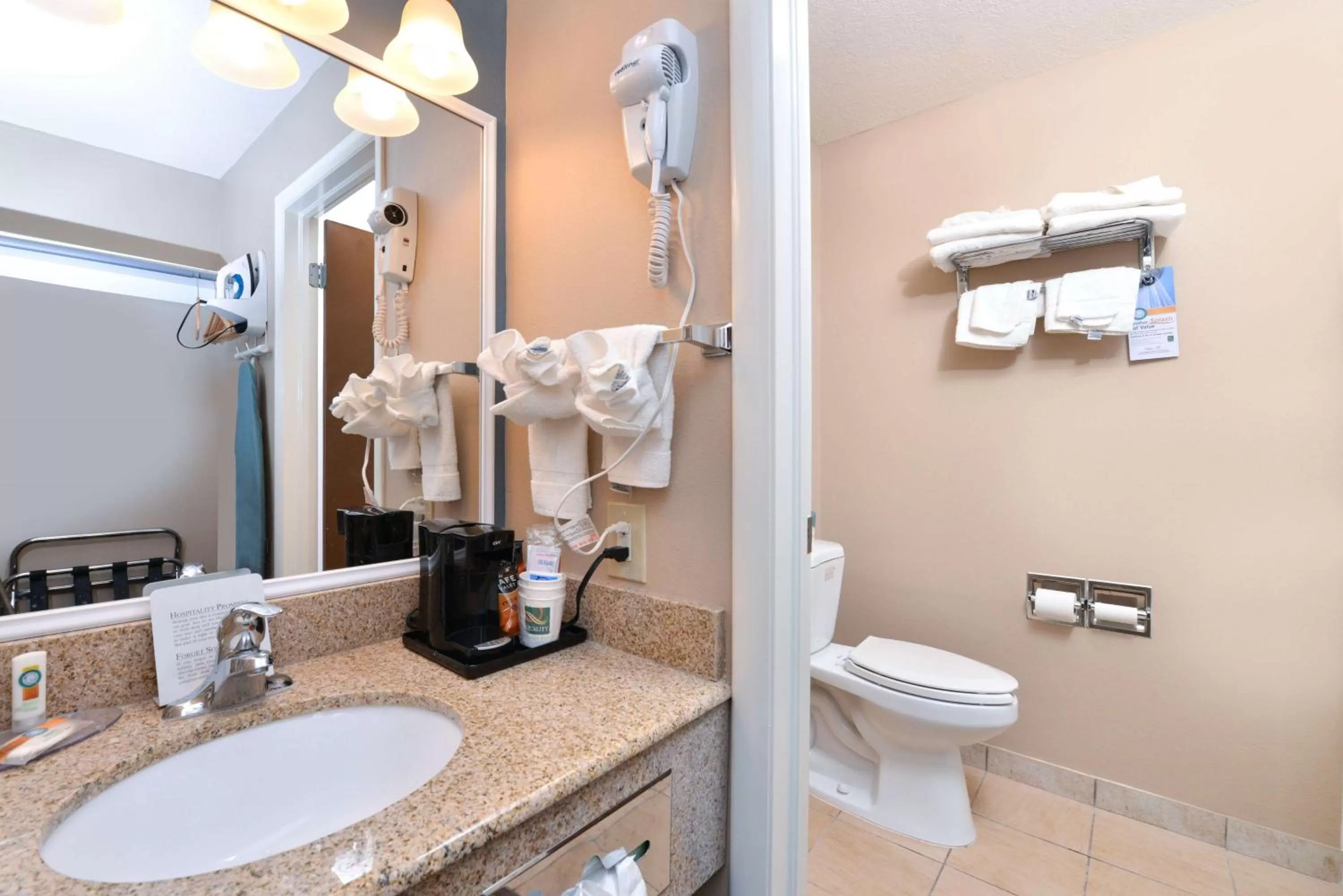 Queen Room with Two Queen Beds - Pet Friendly/Non-Smoking in Wingate by Wyndham Beaver I-15