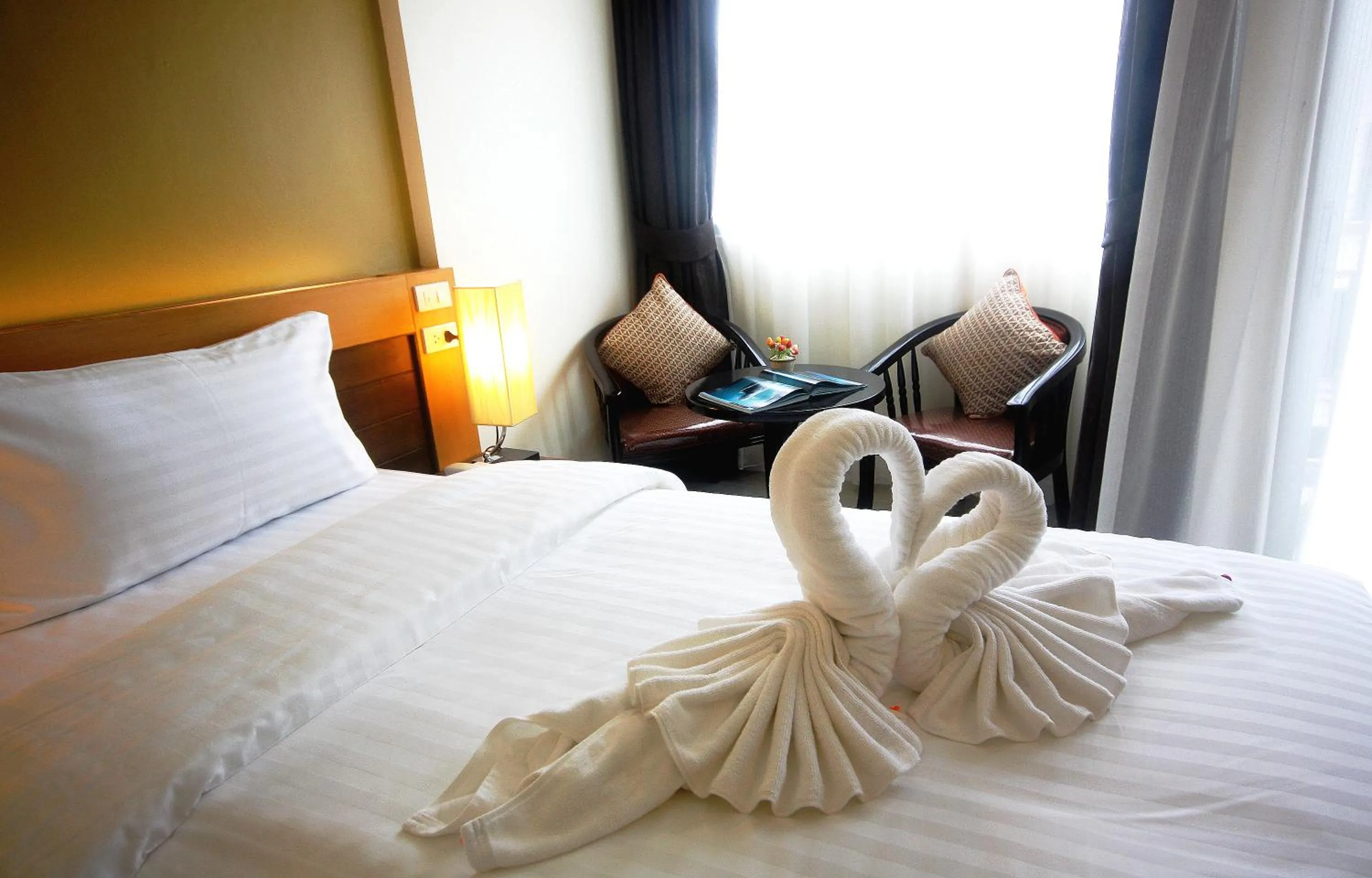 Twin Room with Mountain View in Breezotel - SHA Certified