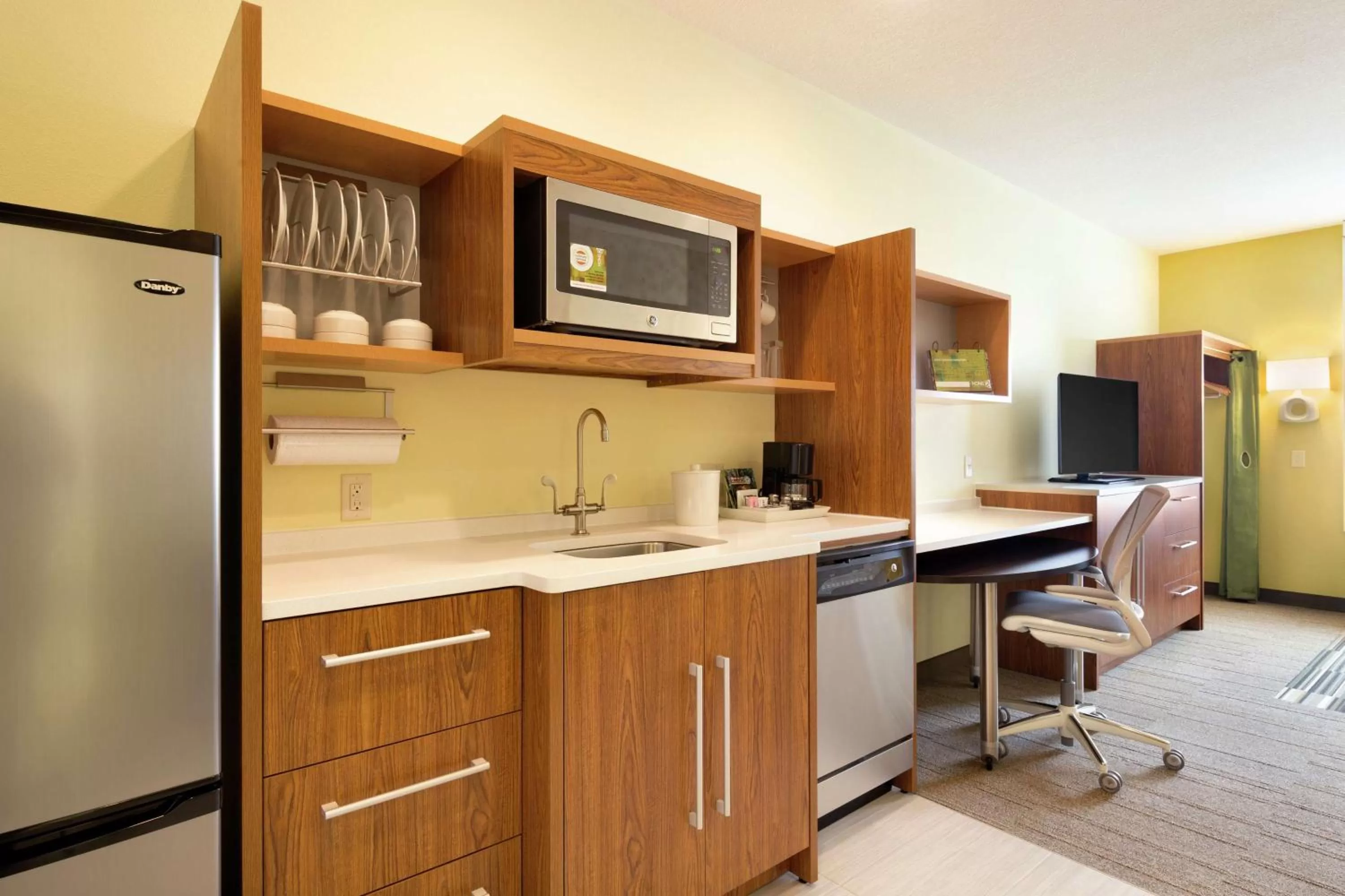 One-Bedroom King Suite - Non-Smoking in Home2 Suites by Hilton Minneapolis Bloomington