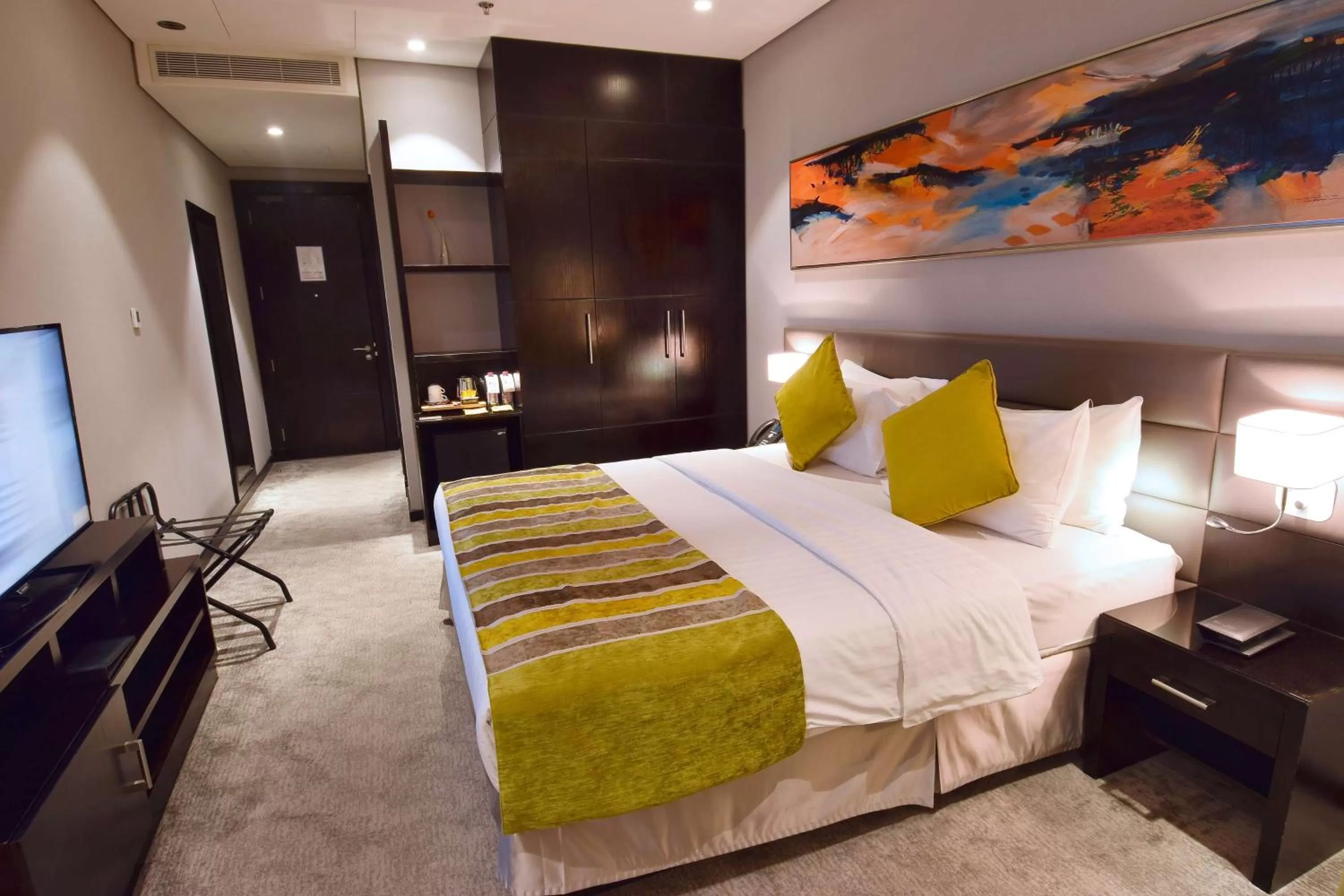 Deluxe Twin Room - Non-Smoking in Best Western Plus Fursan