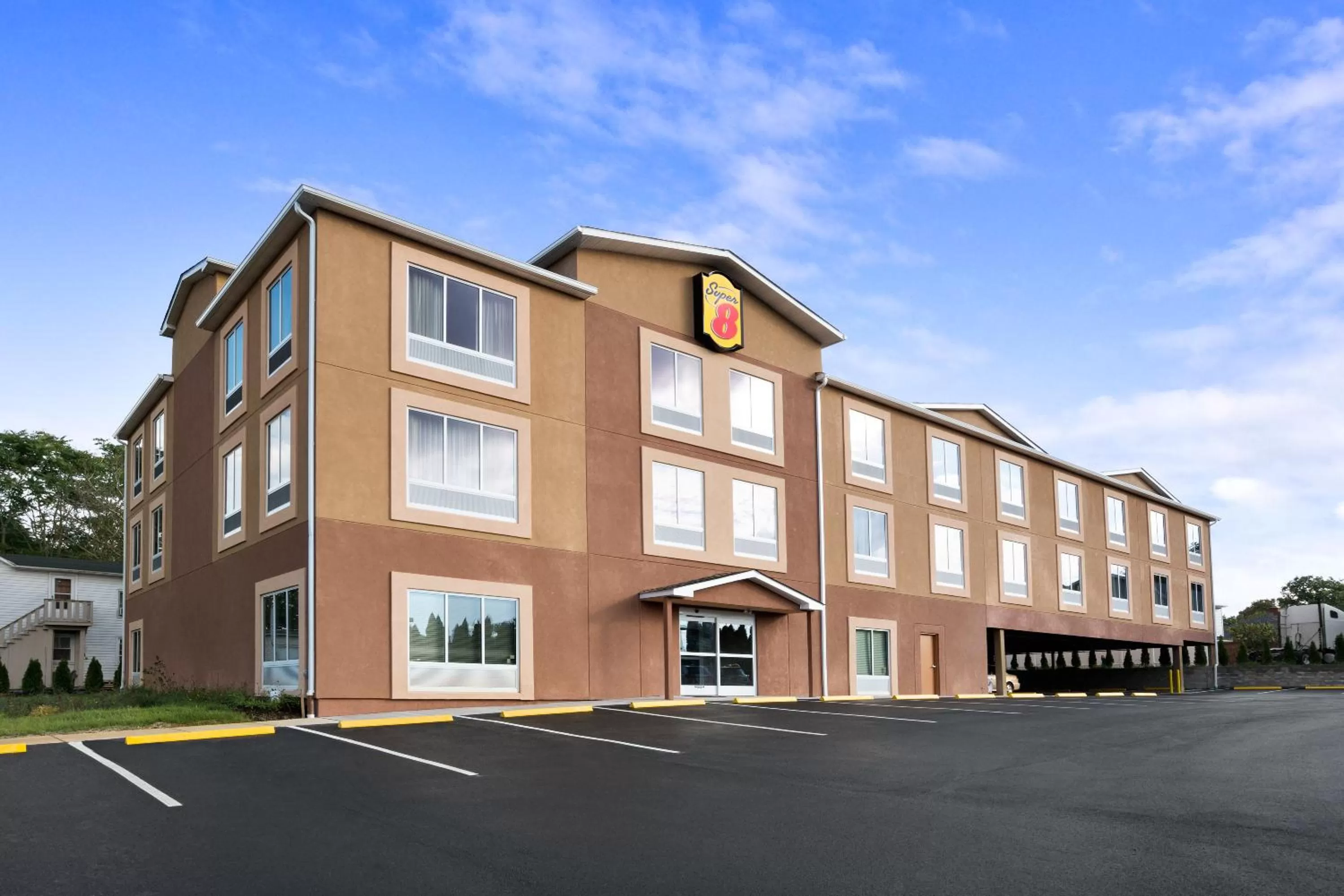 Facade/entrance in Super 8 by Wyndham Hershey Chocolate Avenue