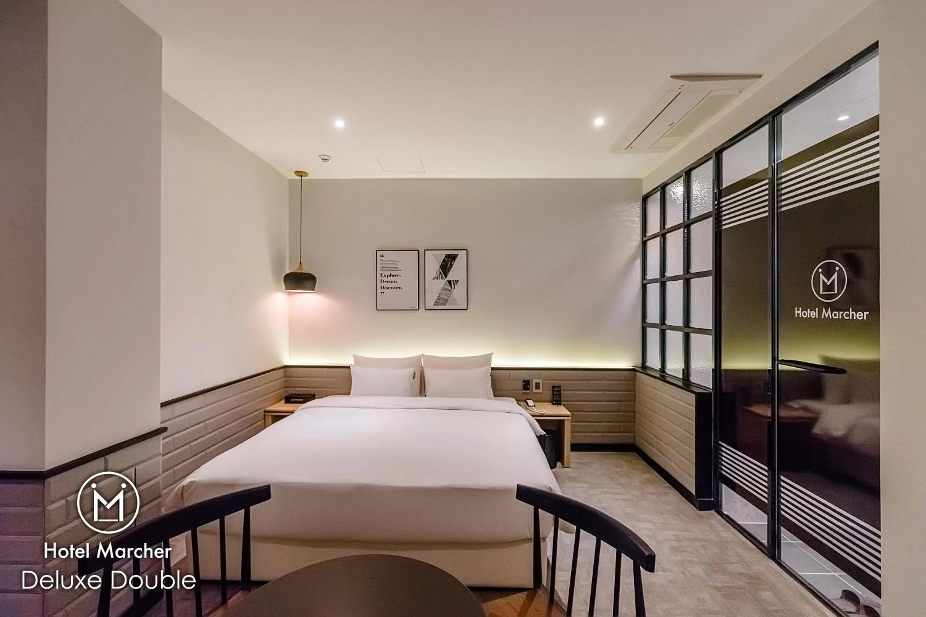 No Parking - Deluxe Double Room with Bath in Hotel Marcher