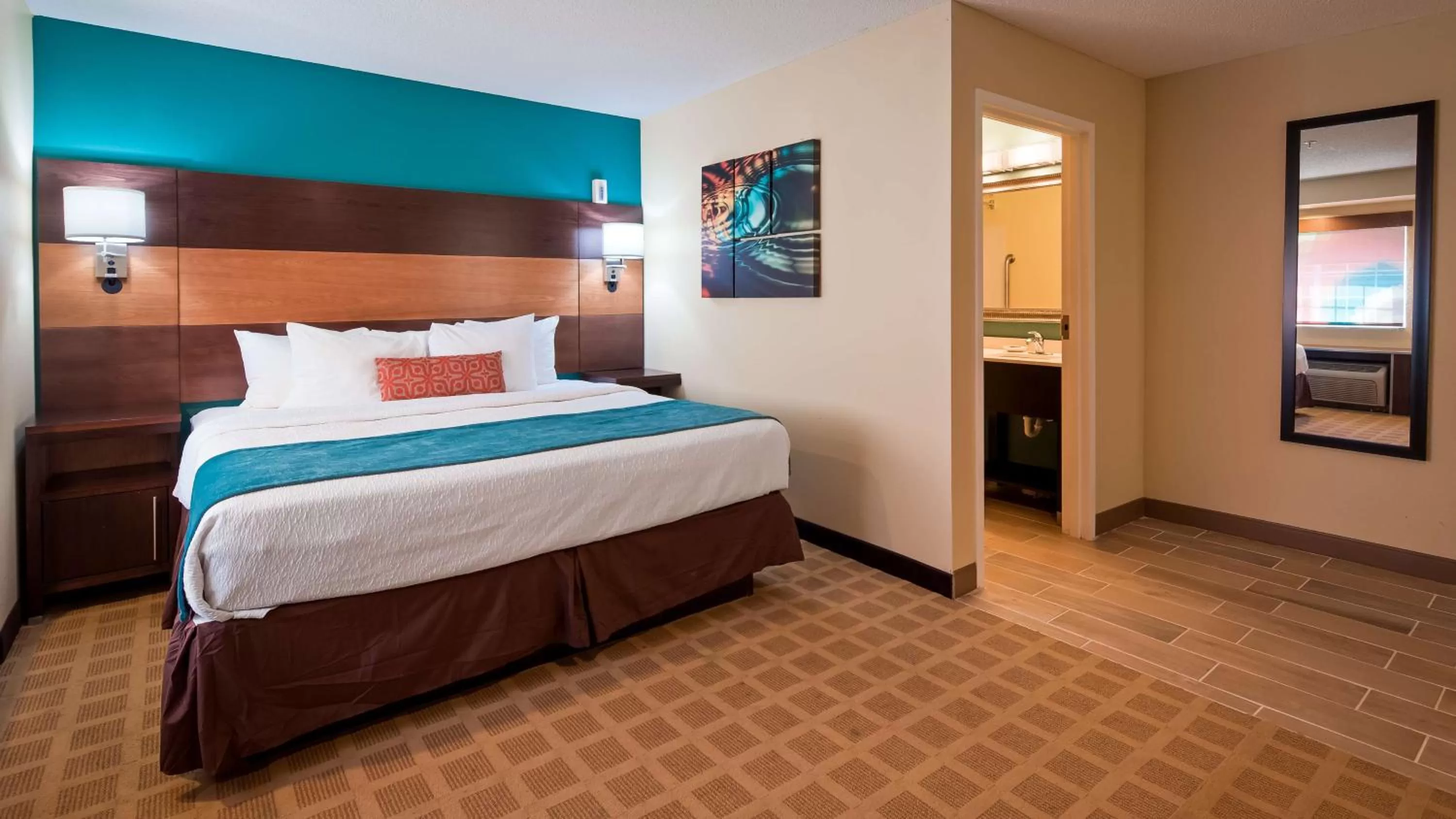King Room - Disability Access in Best Western Plus Harrisburg Mechanicsburg