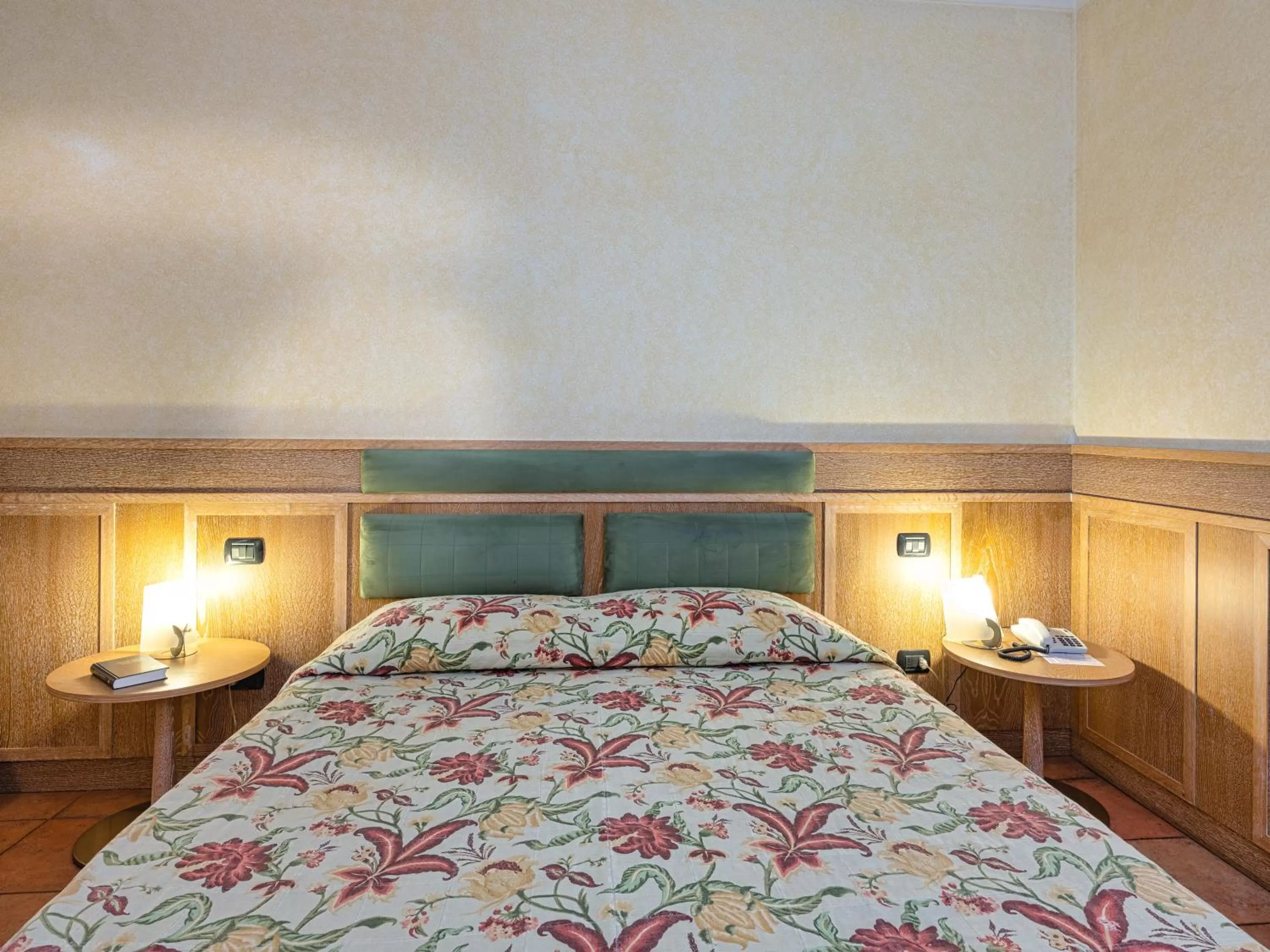 Economy Double or Twin Room in Active Hotel Paradiso
