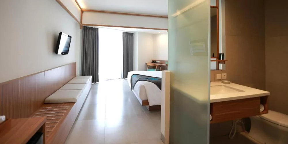 Adorable Deluxe Double Room in ILLIRA Hotel Banyuwangi