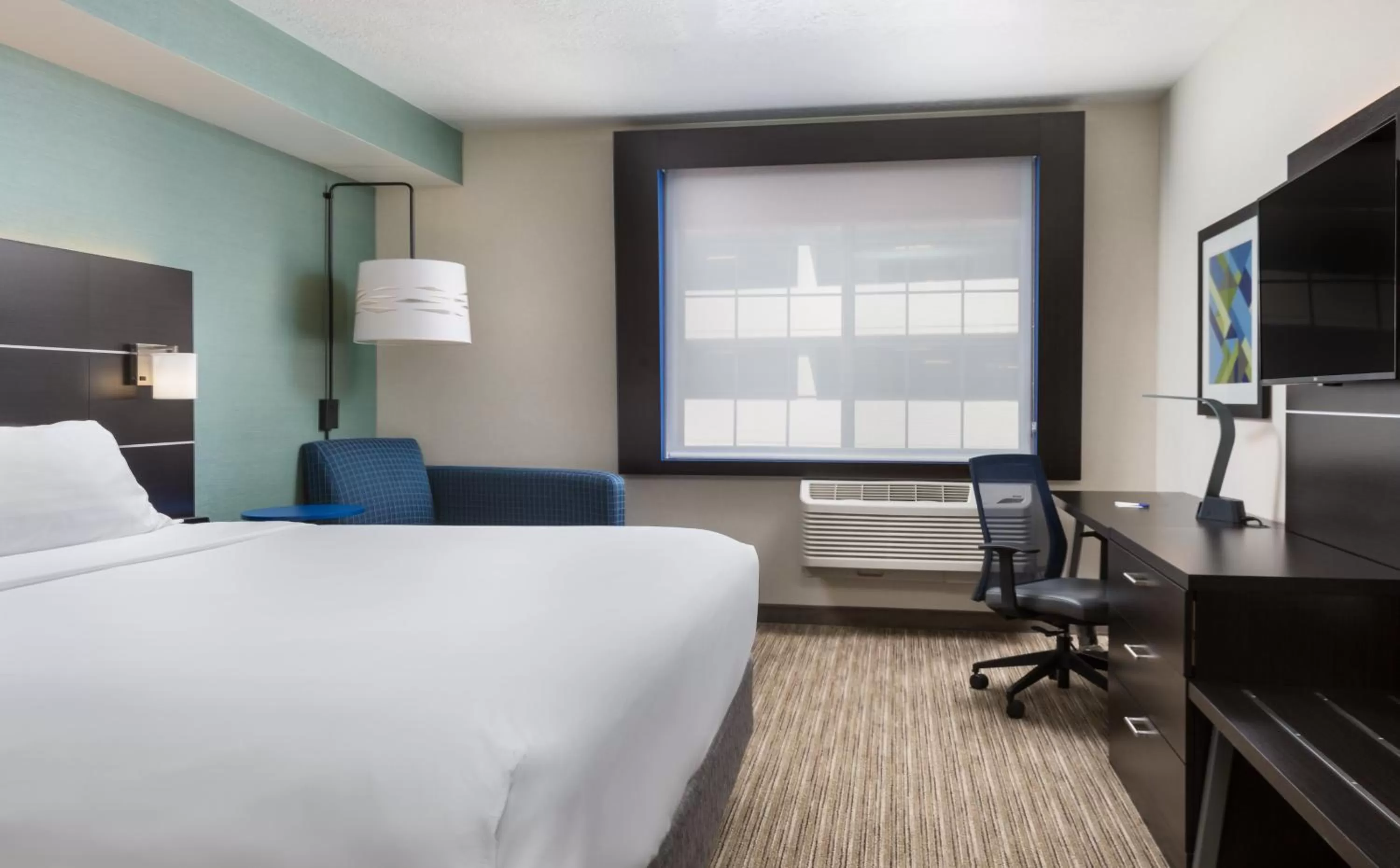 Standard King Room in Holiday Inn Express Hotel & Suites Eugene Downtown - University by IHG