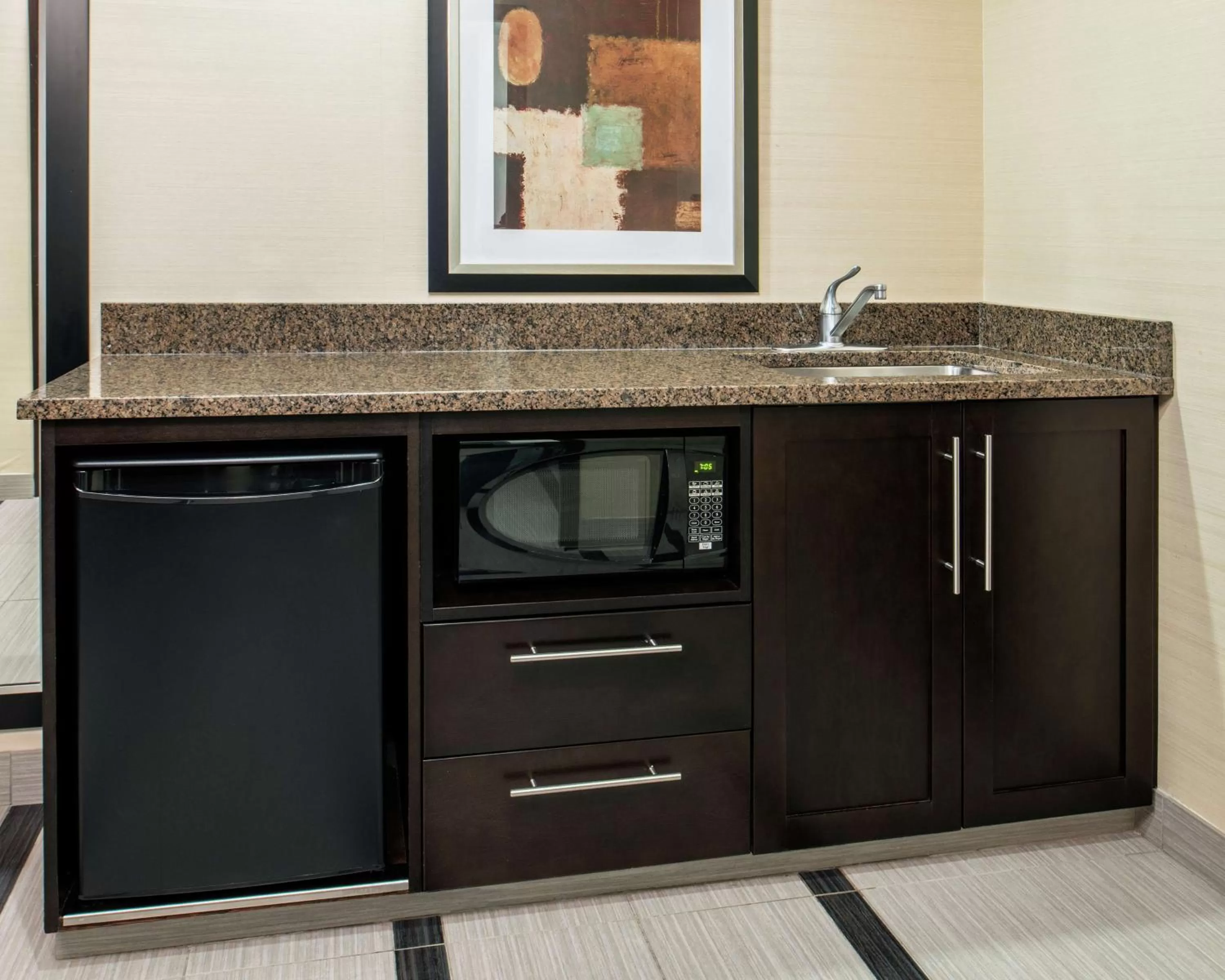 King Studio with Hot Tub in Hampton Inn by Hilton Winnipeg