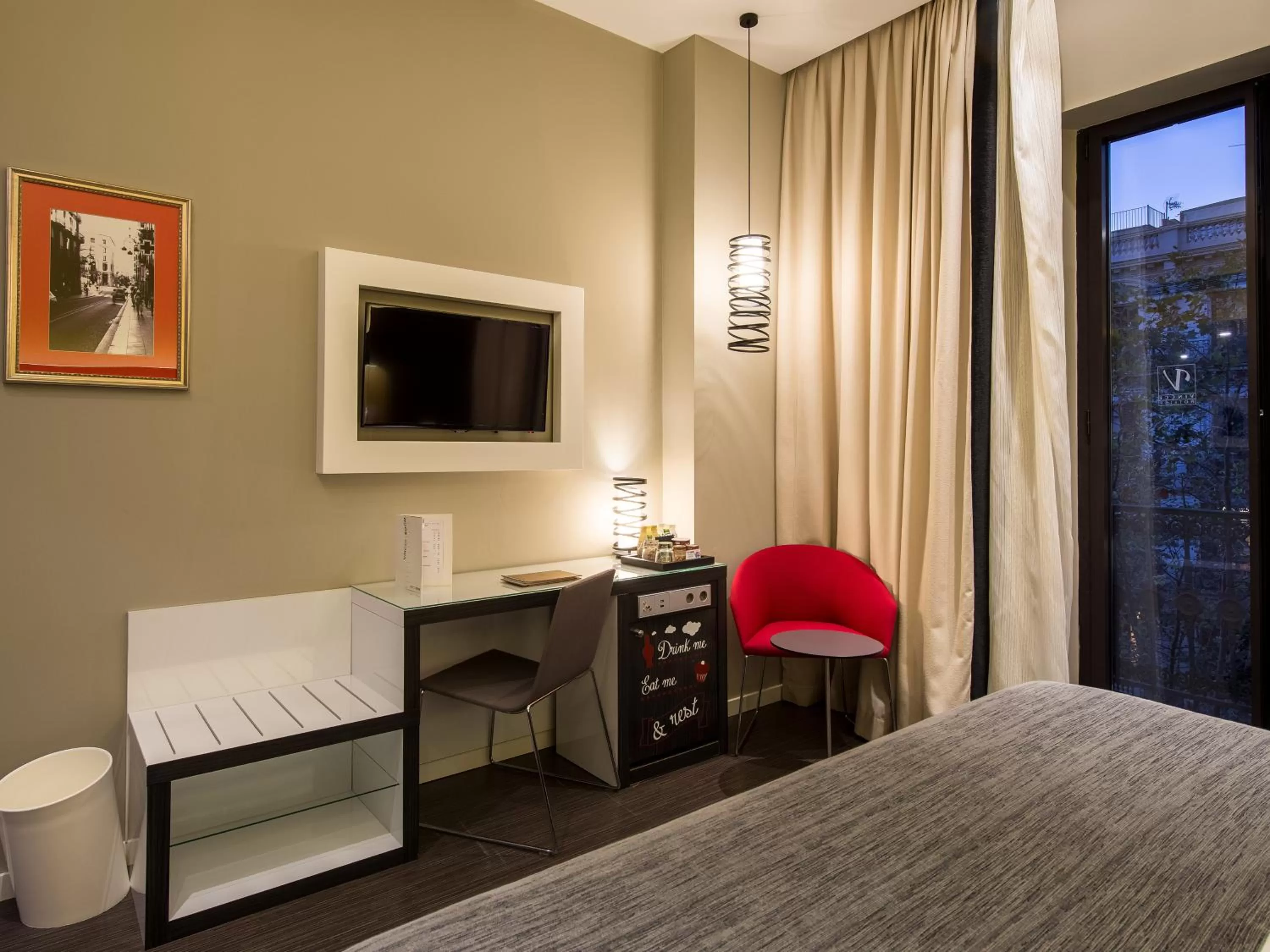 Two Connecting Double Rooms in Vincci Gala