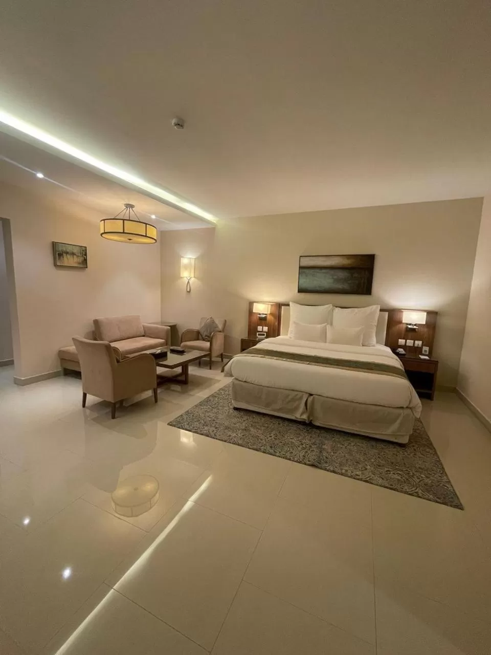 King Suite with View in Best Western Plus Buraidah