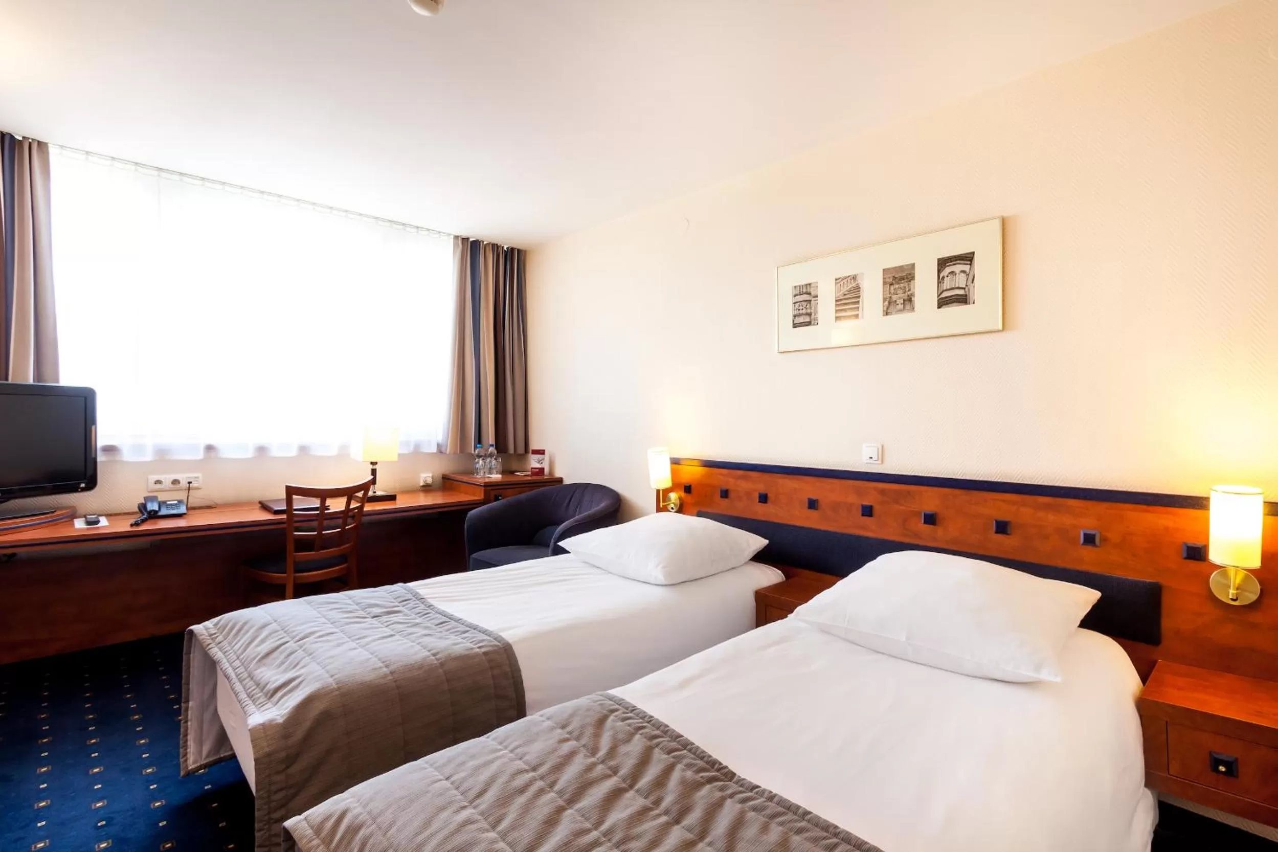 Double or Twin Room in Qubus Hotel Legnica