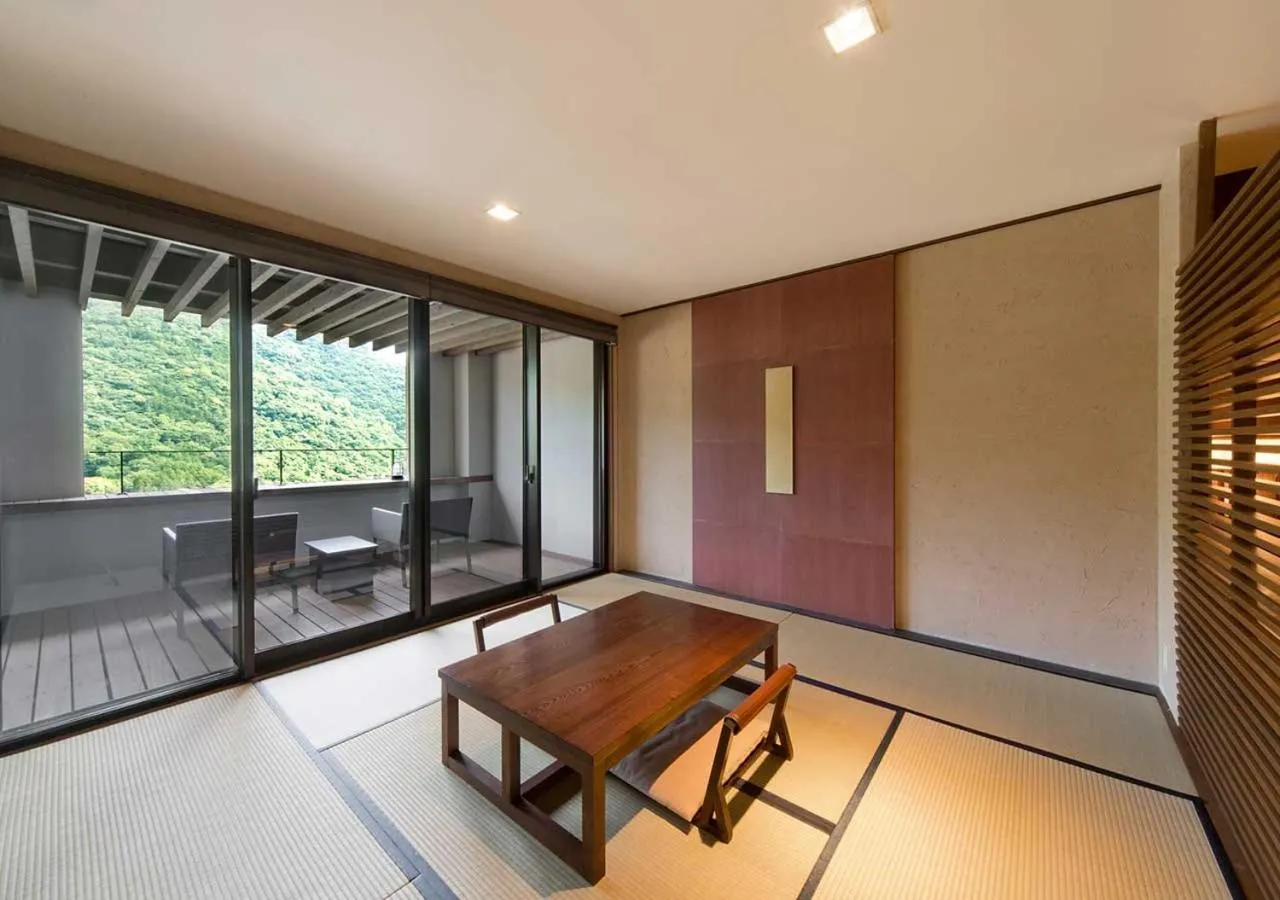 【Adult Only】Luxury Tower - Japanese Western Style Room with Open-Air Bath / Japanese Style Dinner  in Aura Tachibana