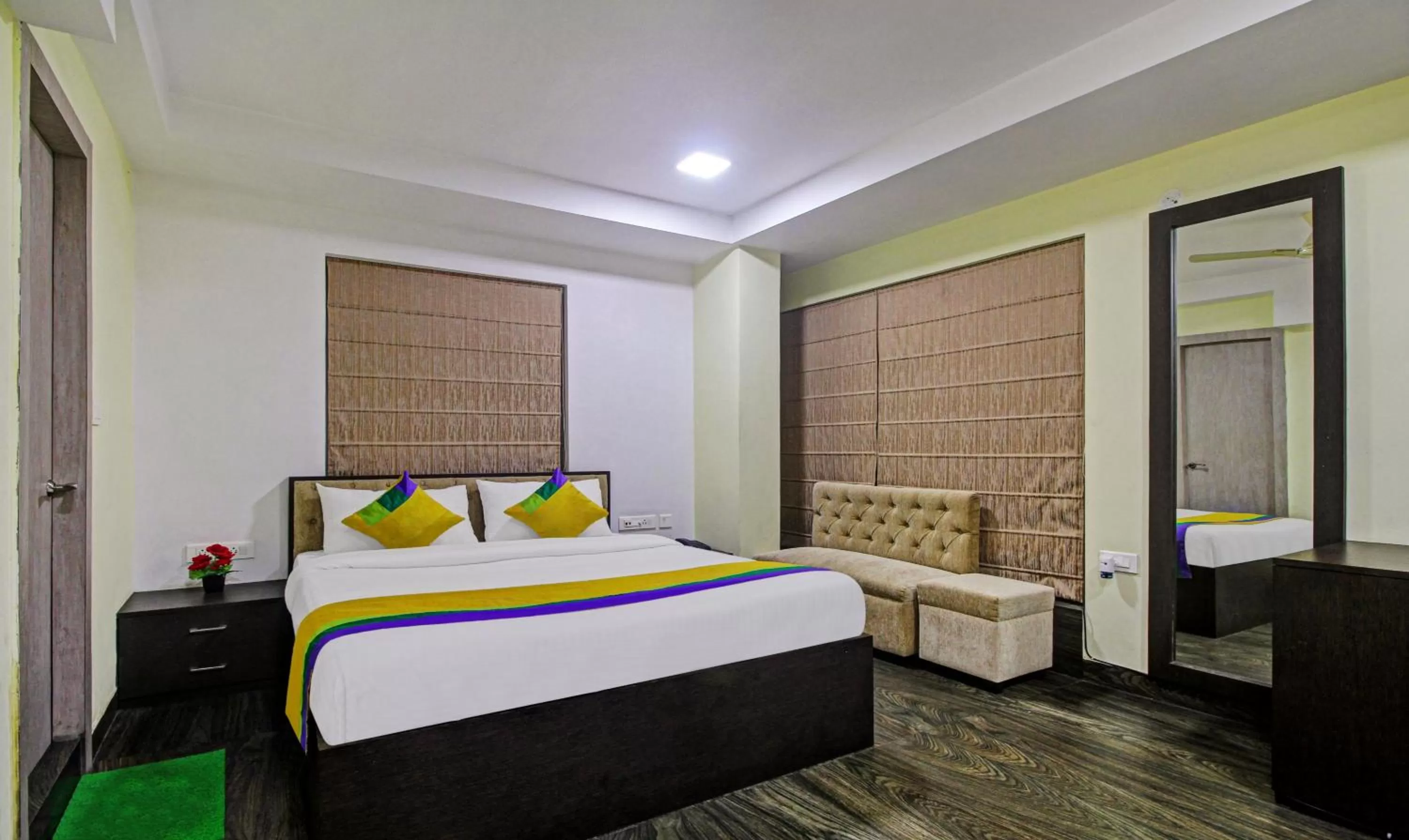 Itsy Hotels Reotel Near Rabindra Sarobar