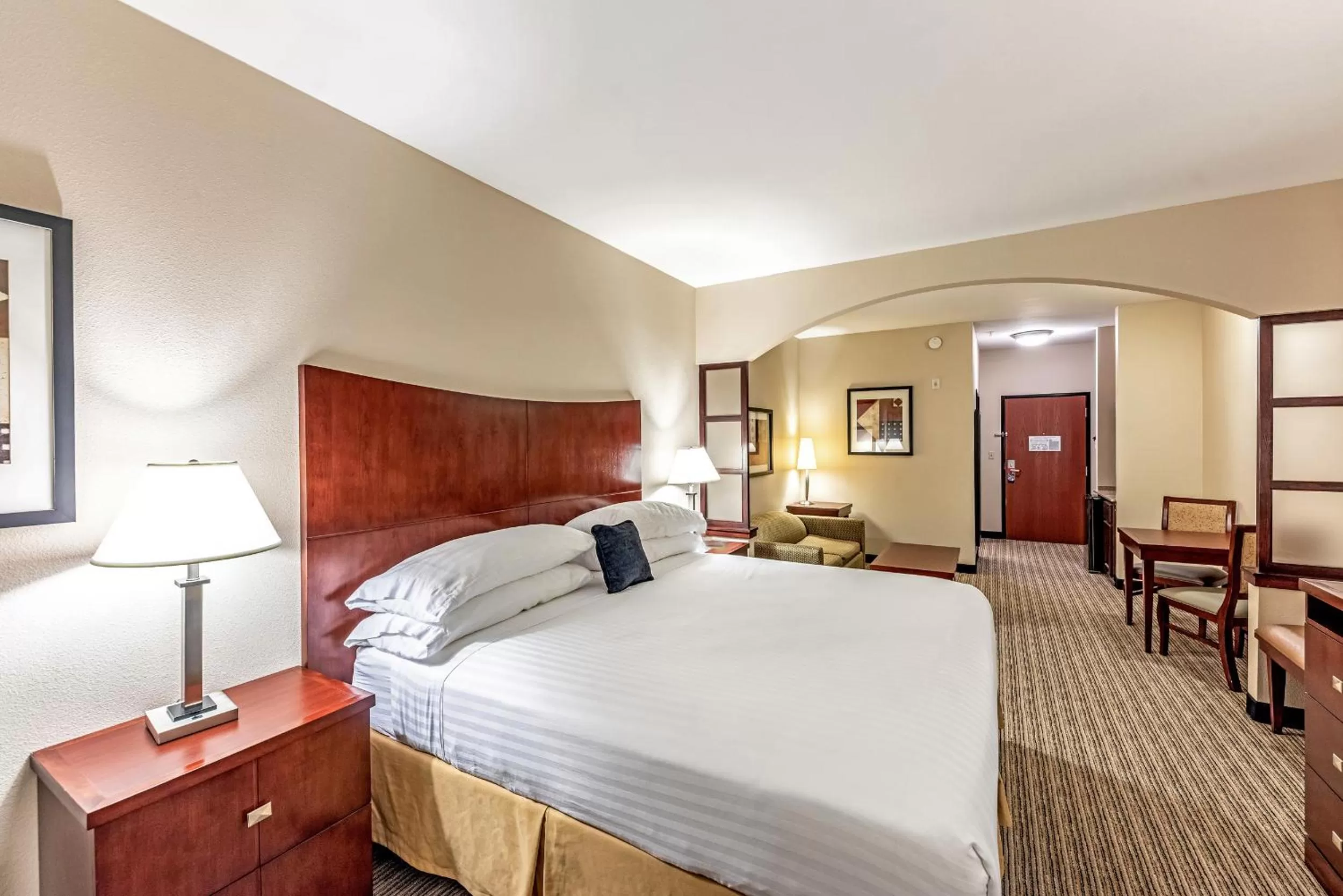 King Suite in Red Lion Inn & Suites Mineral Wells
