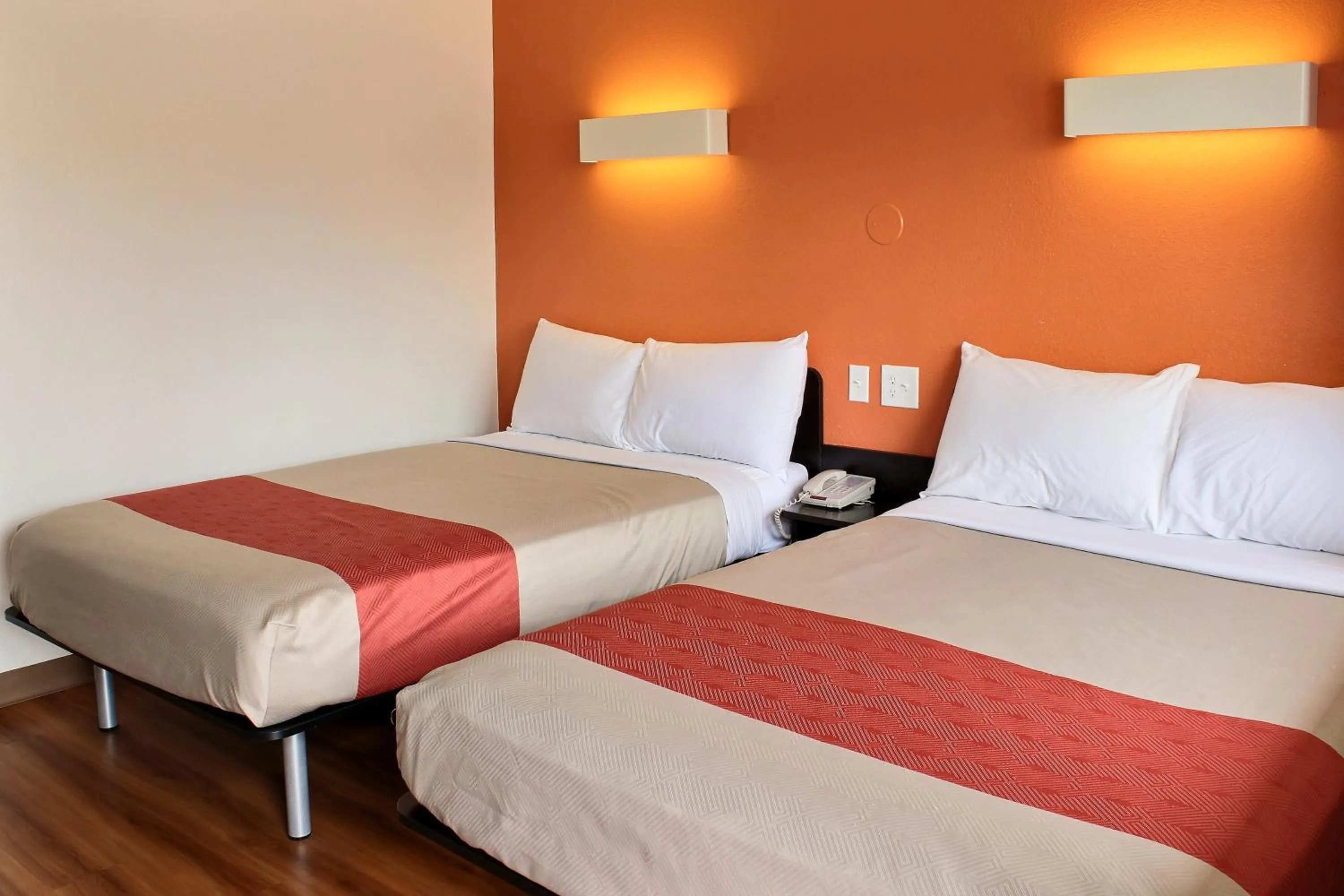 Double Room - Disability Access - Roll In Shower in Motel 6-Pismo Beach, CA