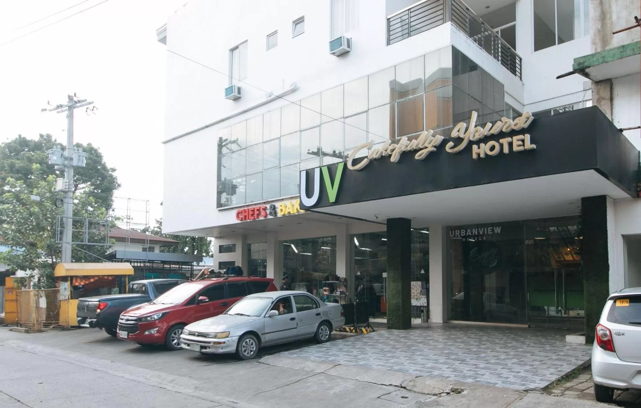 UrbanView at Lacson Street Bacolod City by RedDoorz