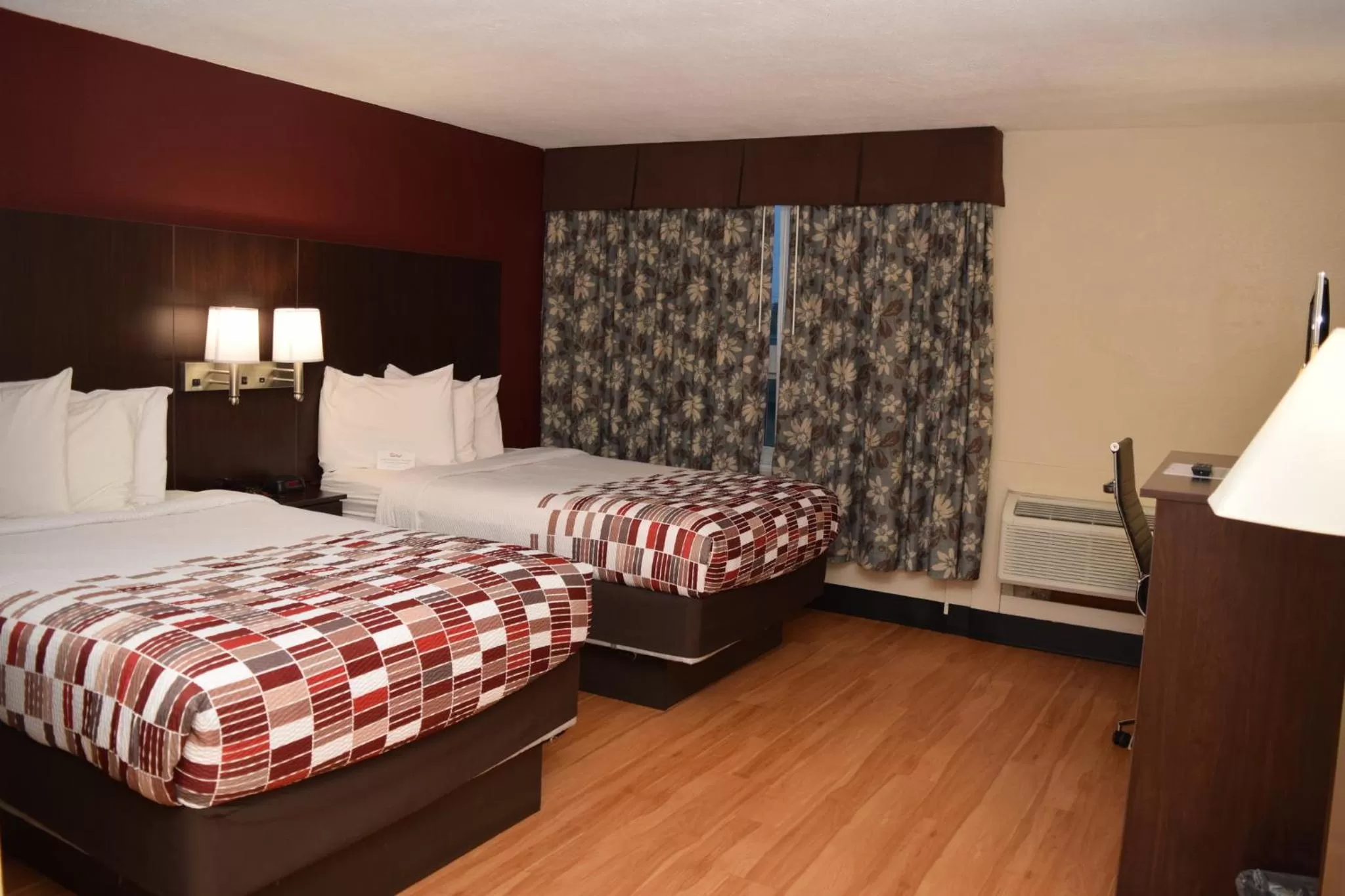 Deluxe Double Room with Two Double Beds - Non Smoking in Red Roof Inn Batavia