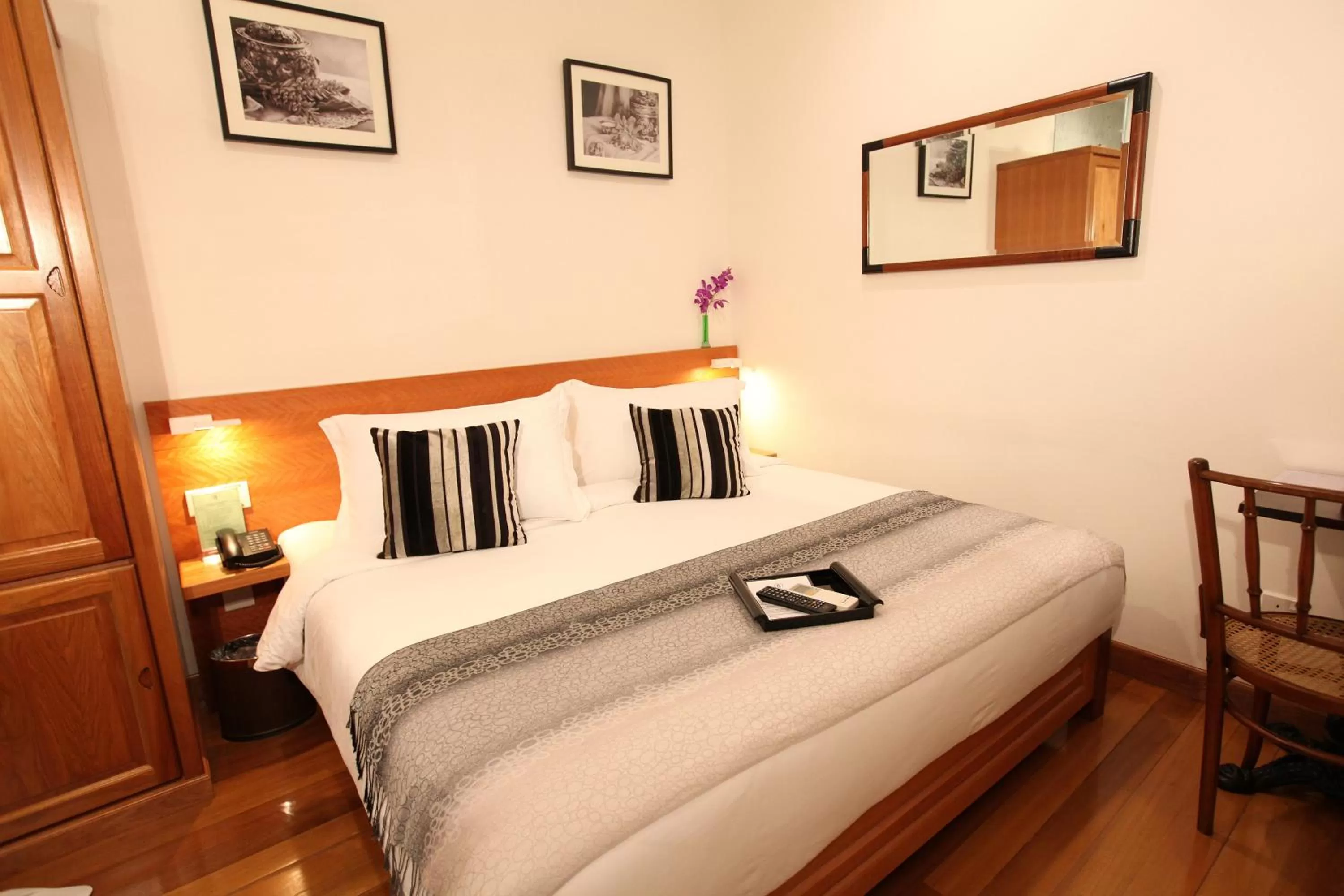 Junior Deluxe Room in Gingerflower Boutique Hotel