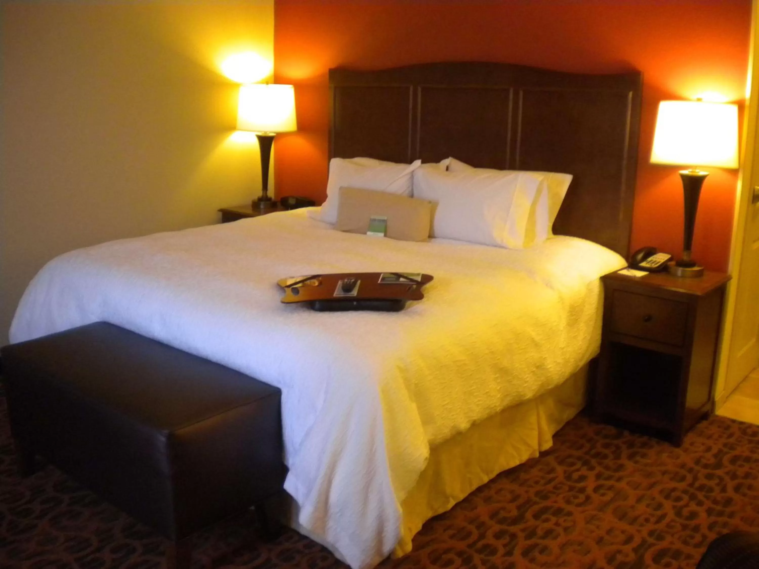 King Room - Non-Smoking in Hampton Inn & Suites Cincinnati / Uptown - University Area