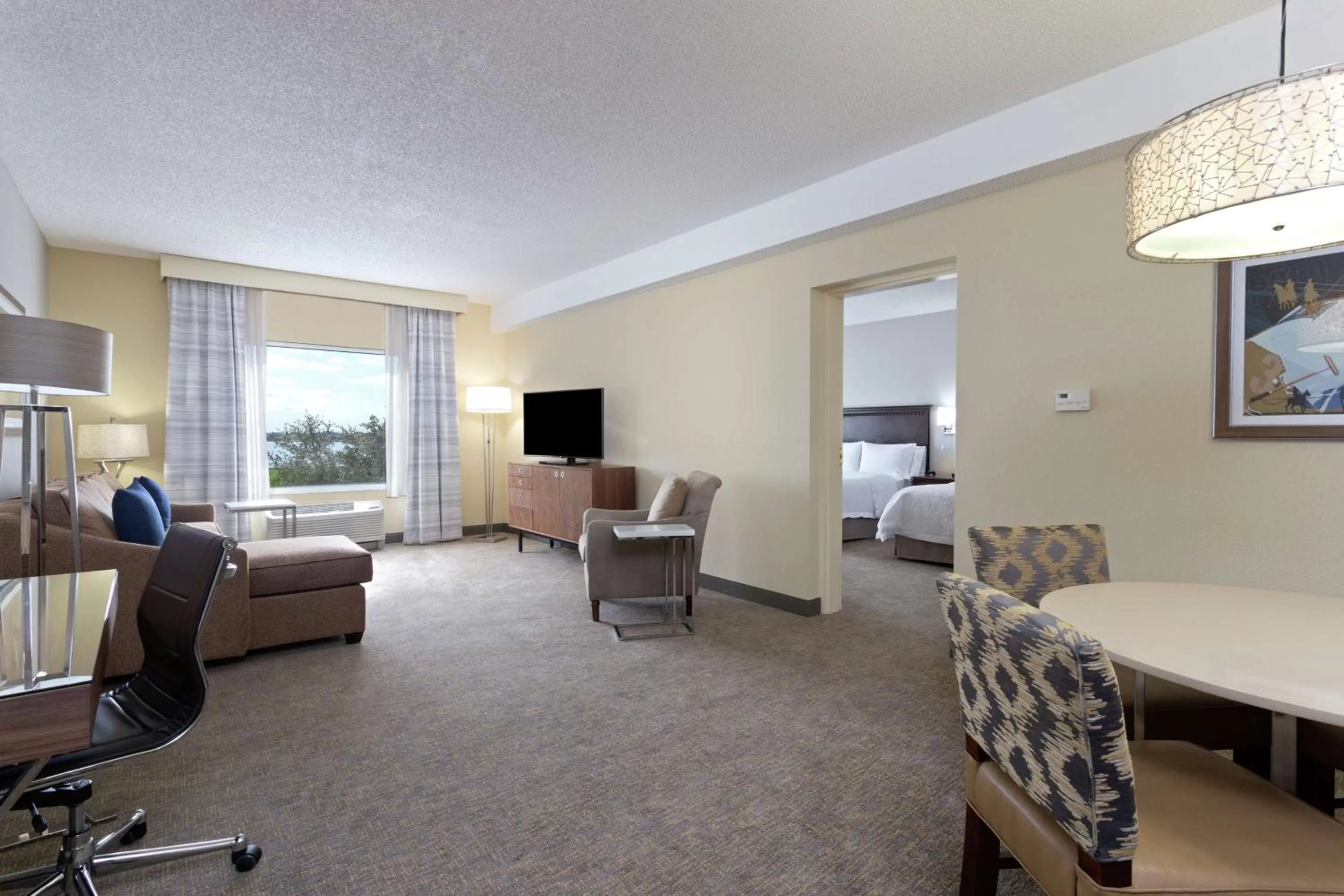 Queen Suite with Two Queen Beds and Lake View - Non-Smoking in Hampton Inn & Suites Wellington