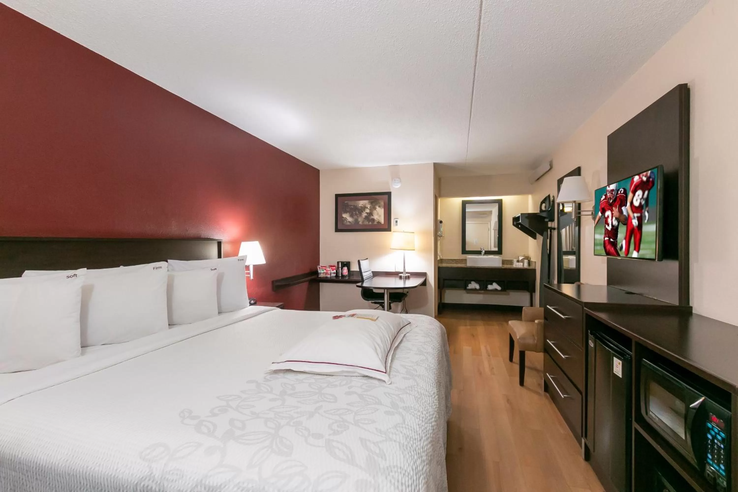 Premium King Room Smoke Free (Upgraded Bedding & Snack) in Red Roof Inn PLUS+ Washington DC - Manassas