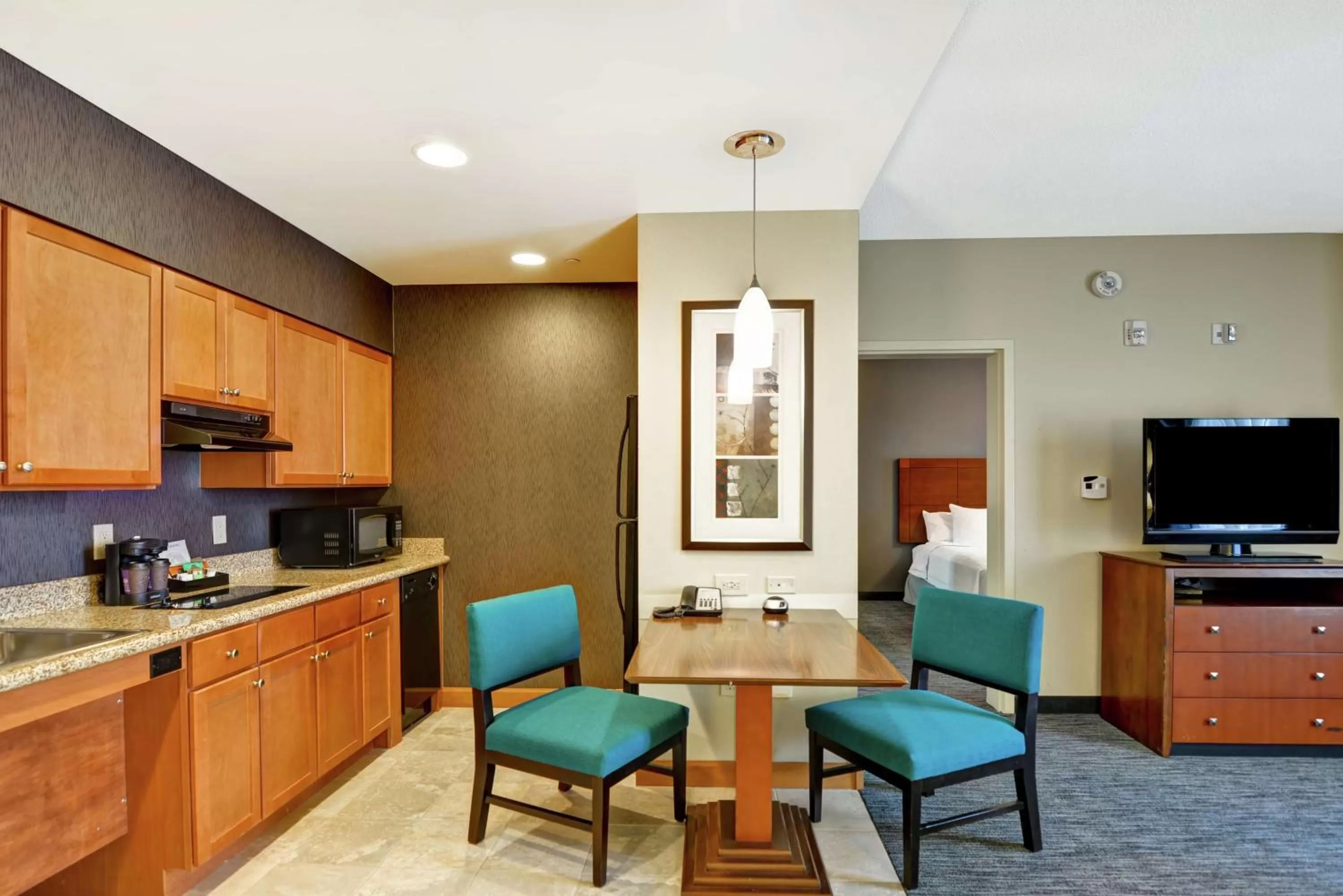 King Suite with Accessible Tub - Mobility and Hearing Access/Non-Smoking in Homewood Suites Mobile East Bay/Daphne