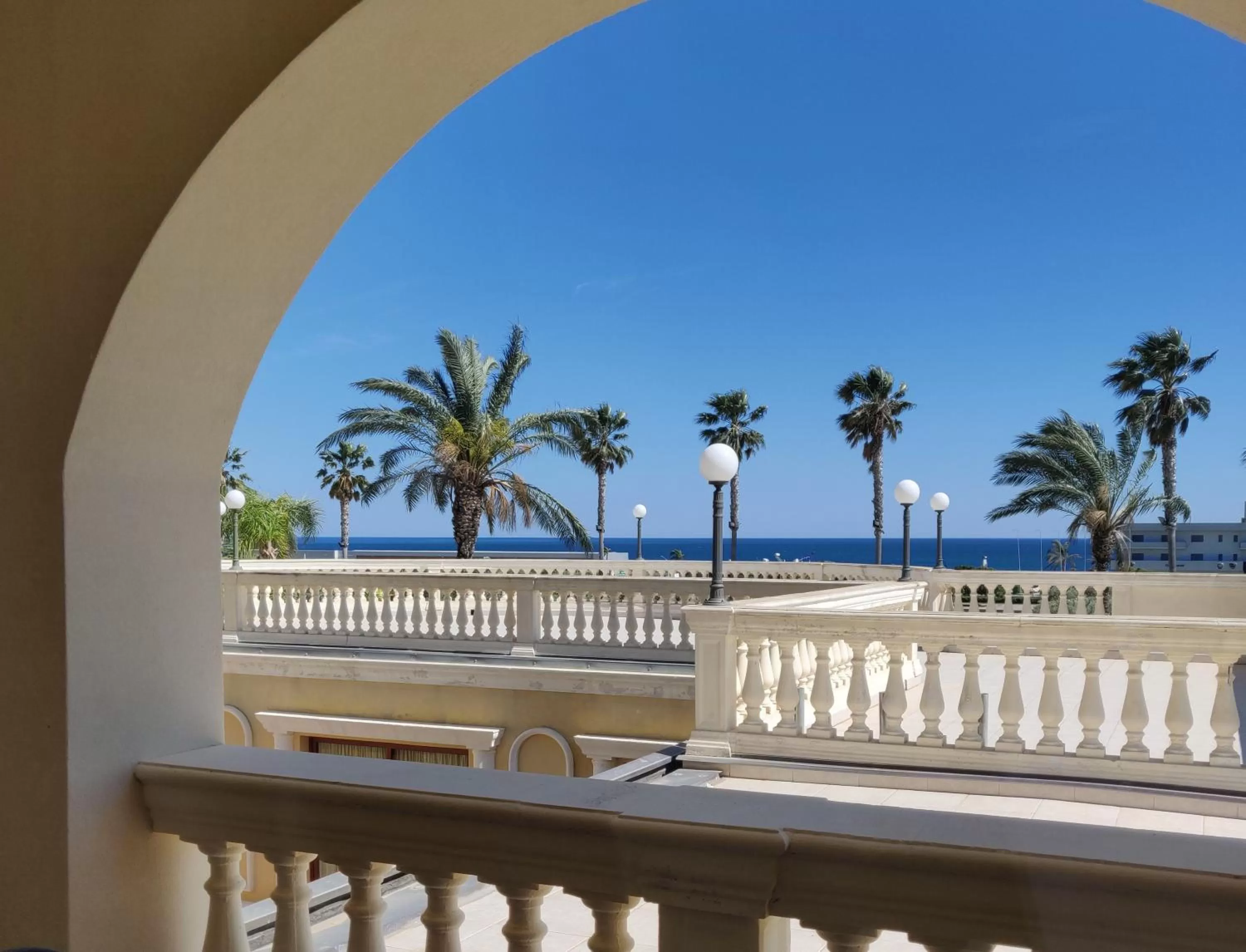 Double or Twin Room with Sea View in Parco dei Principi Hotel - Wedding & Events