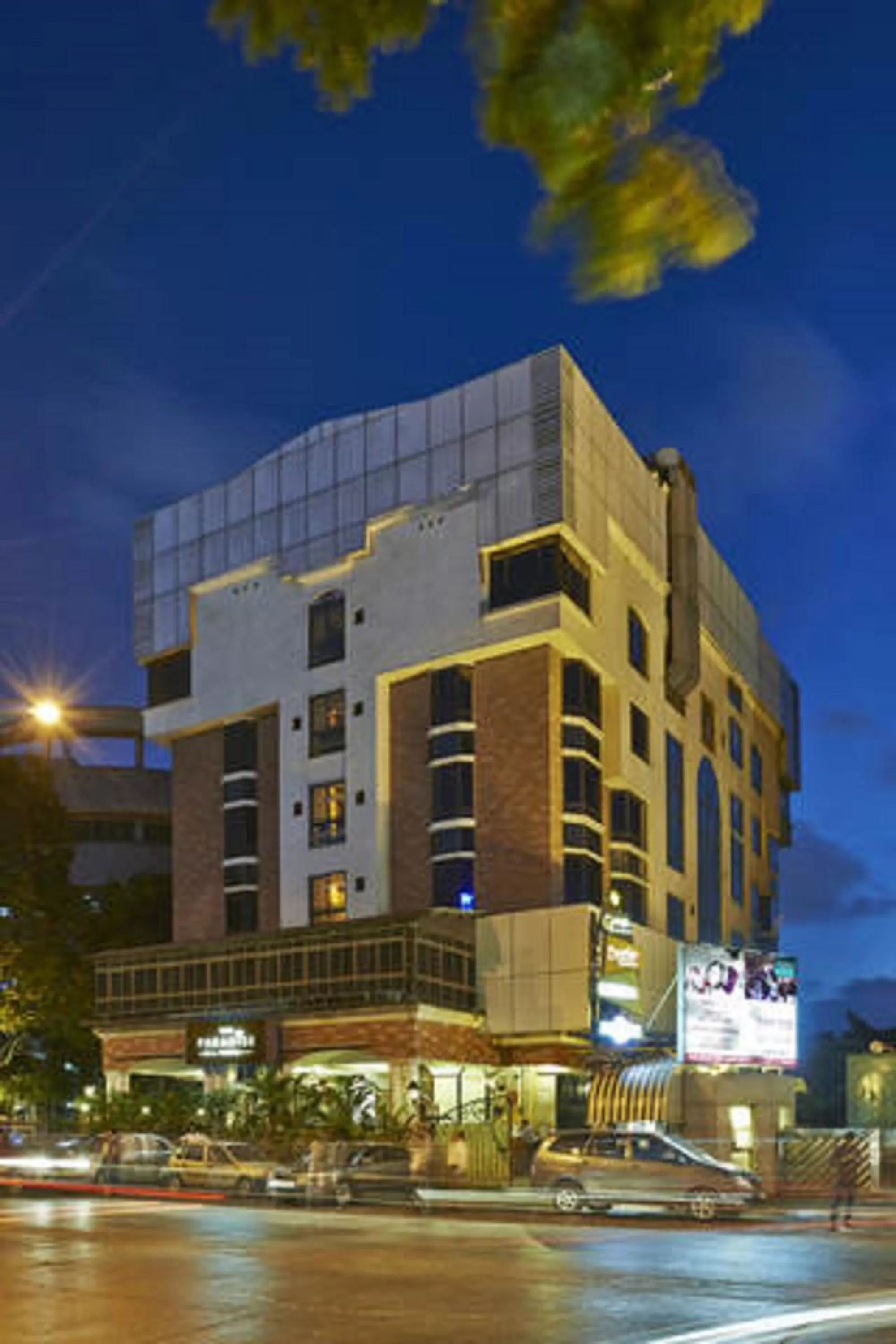 The Paradise By Tunga