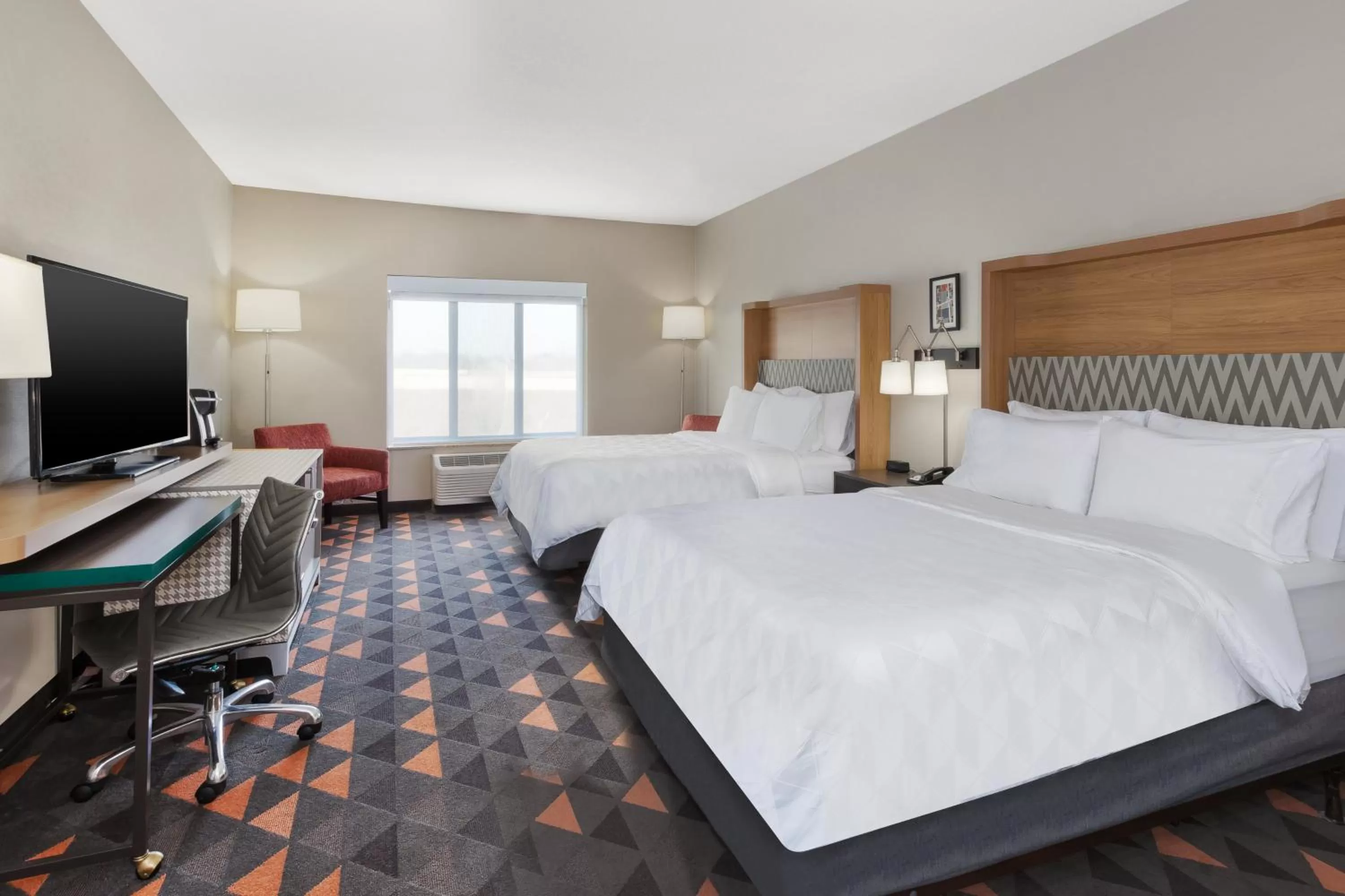 Standard Queen Room with Two Queen Beds in Holiday Inn Grand Rapids - South by IHG