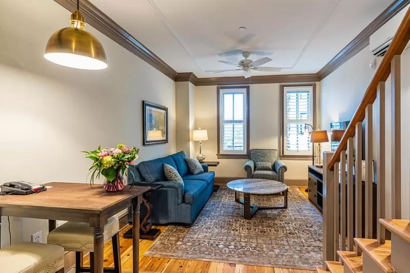 Townhouse Suite in Andrew Pinckney Inn