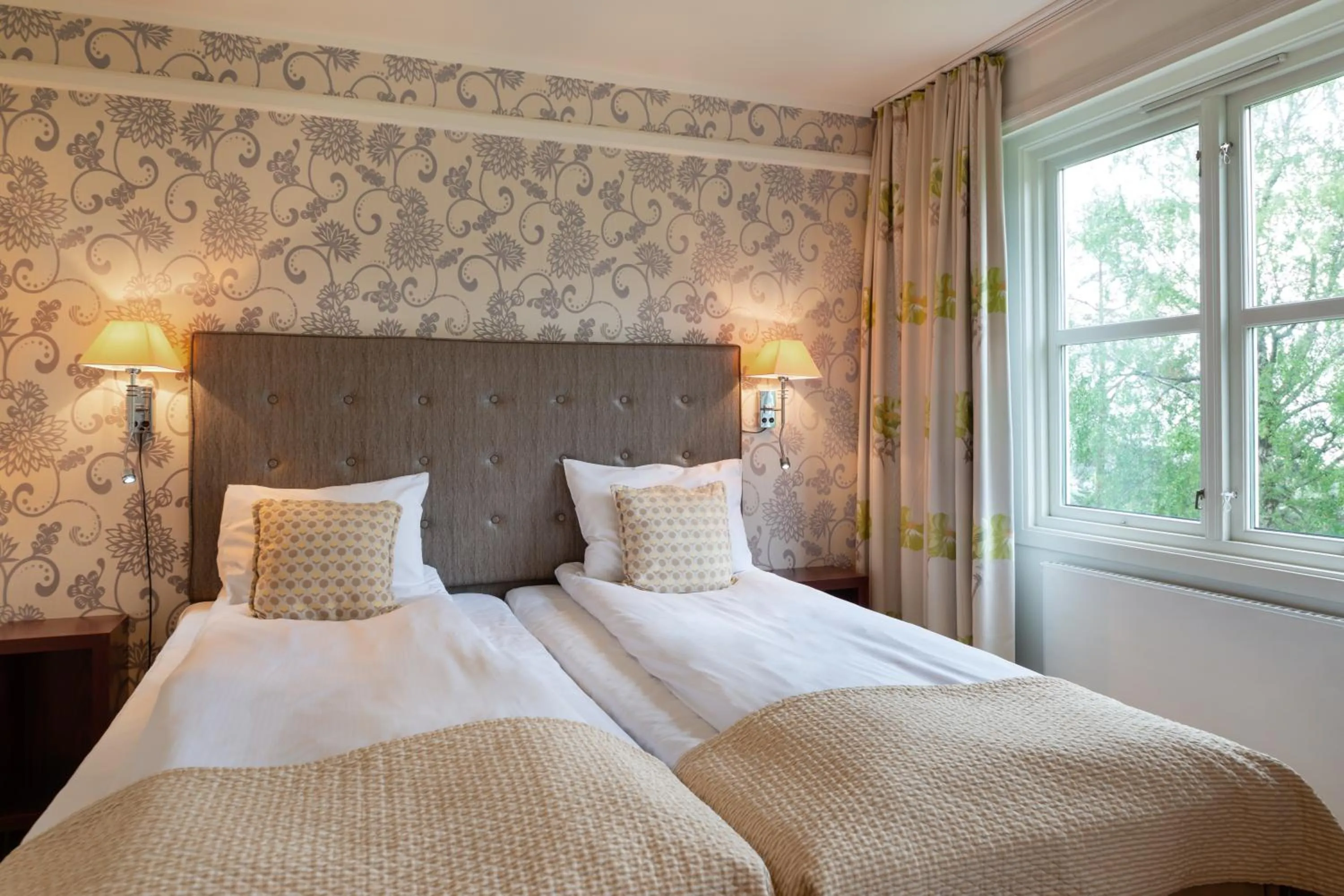 Standard Twin Room in Quality Hotel Leangkollen