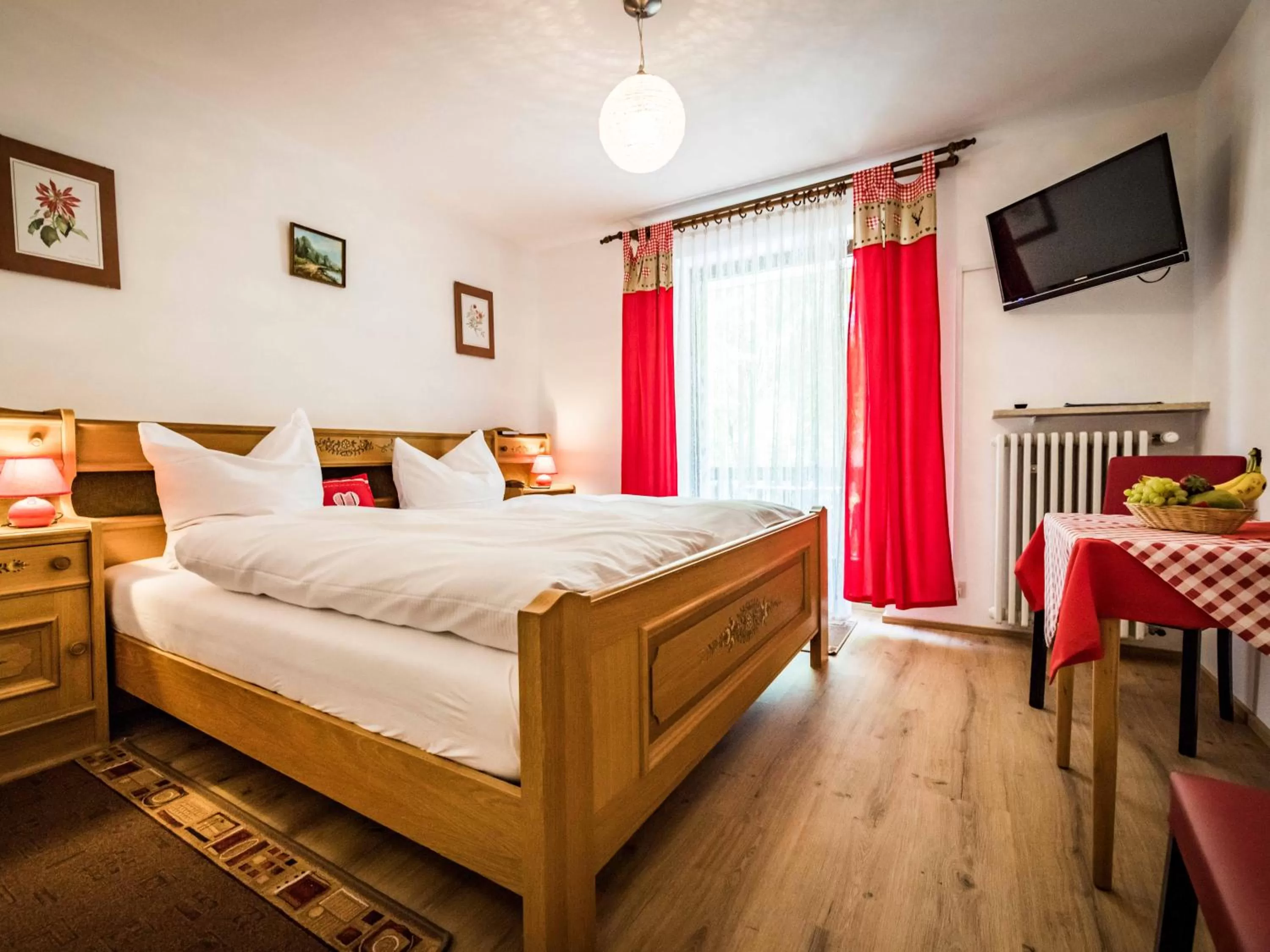 Double Room in Hotel Am Rupertuspark