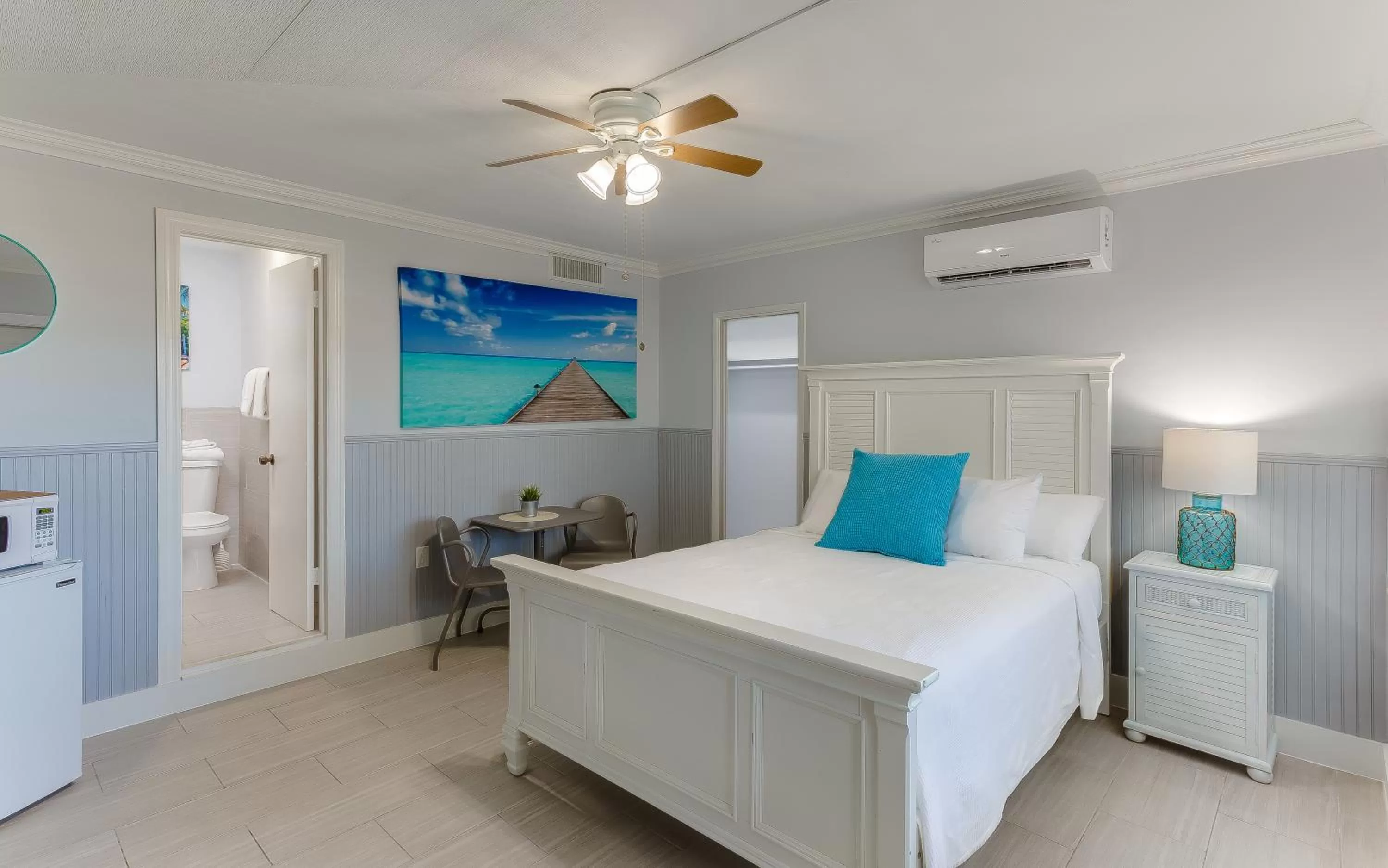 Standard Queen Room in Seascape Resort & Marina