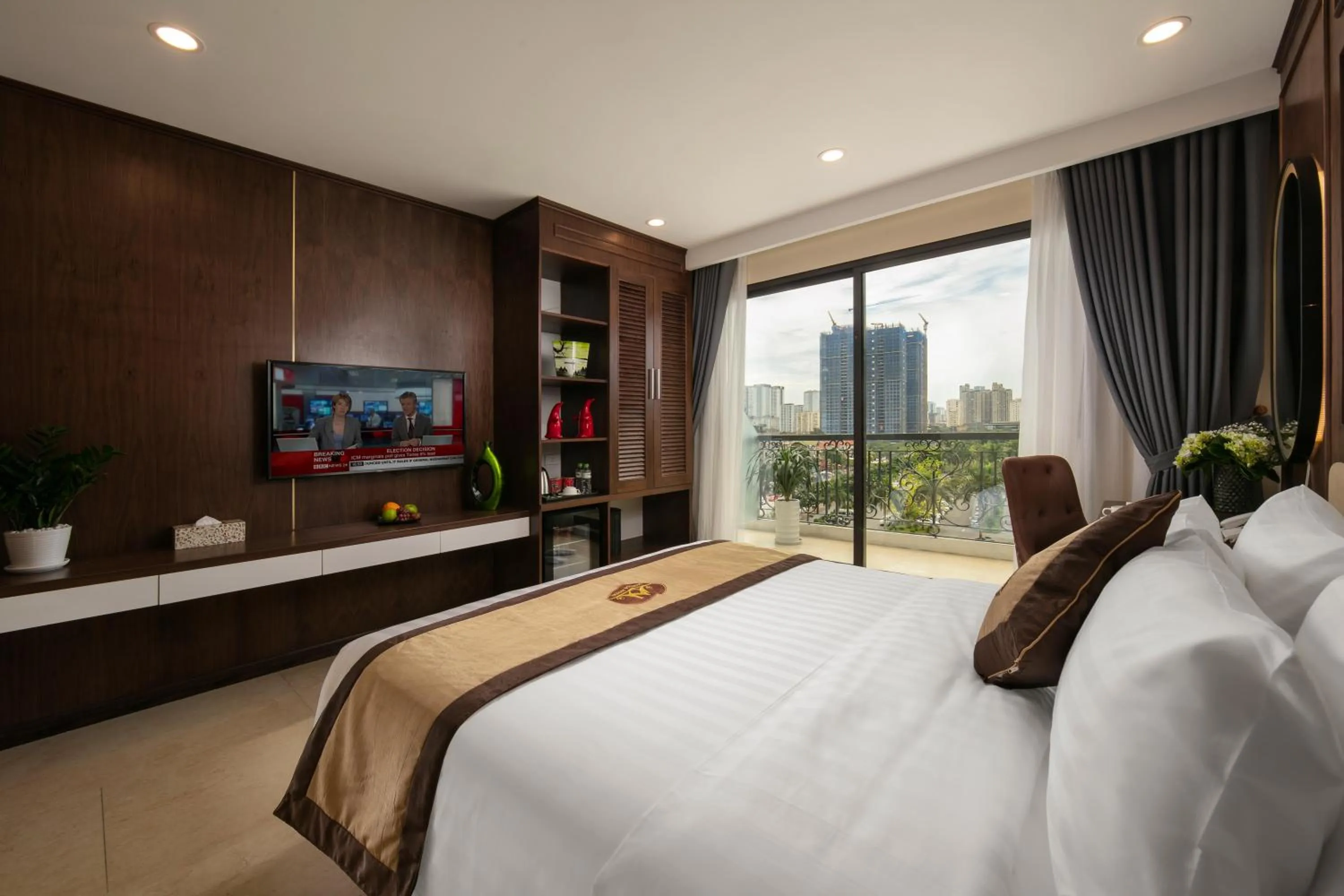 Suite with Balcony in Marina Hotel Ha Noi