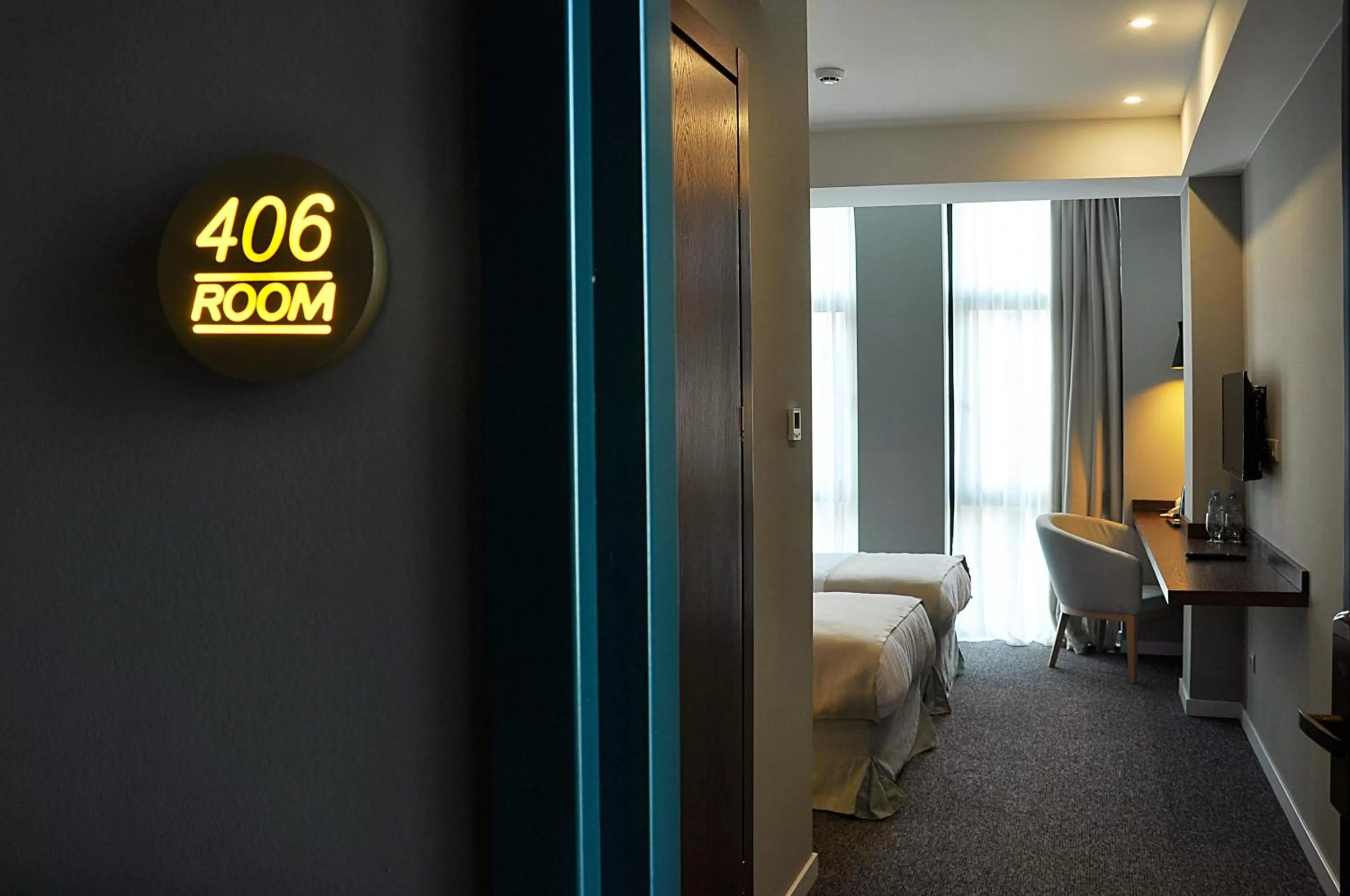 Standard Twin Room with City View in River View Hotel Tbilisi