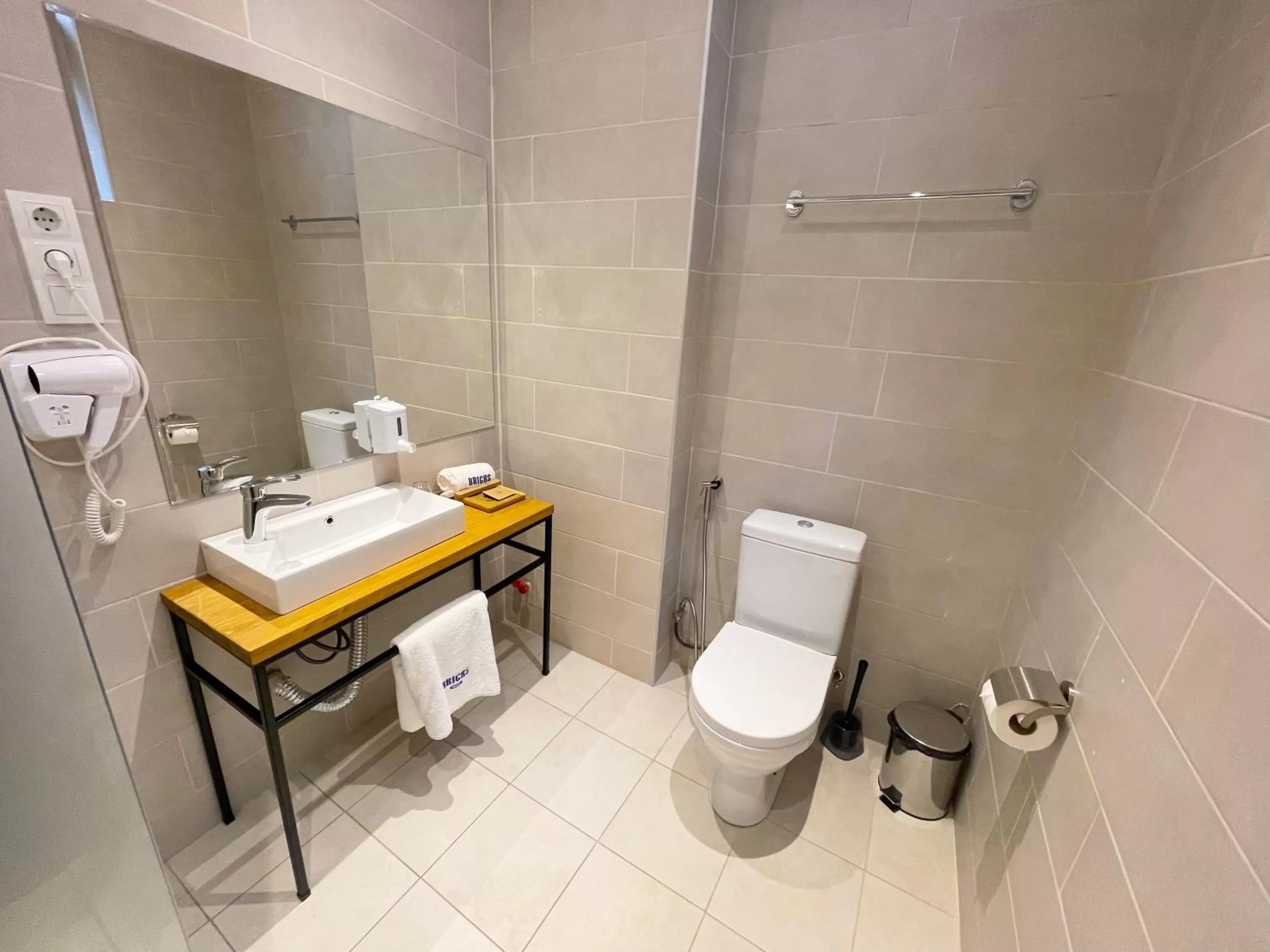 Shower in Bricks Hotel