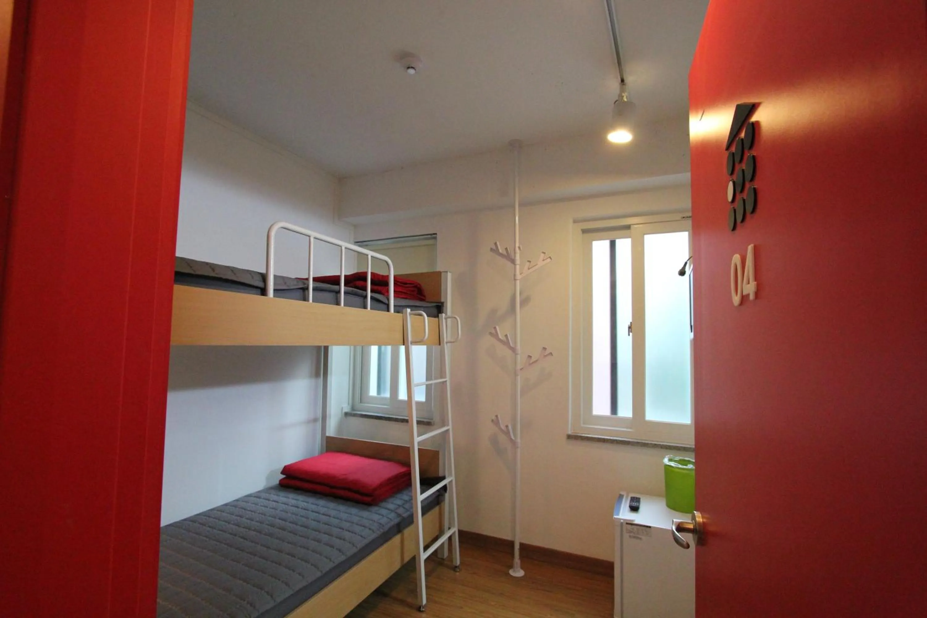 Twin Room with Bunk Beds in B My Guesthouse