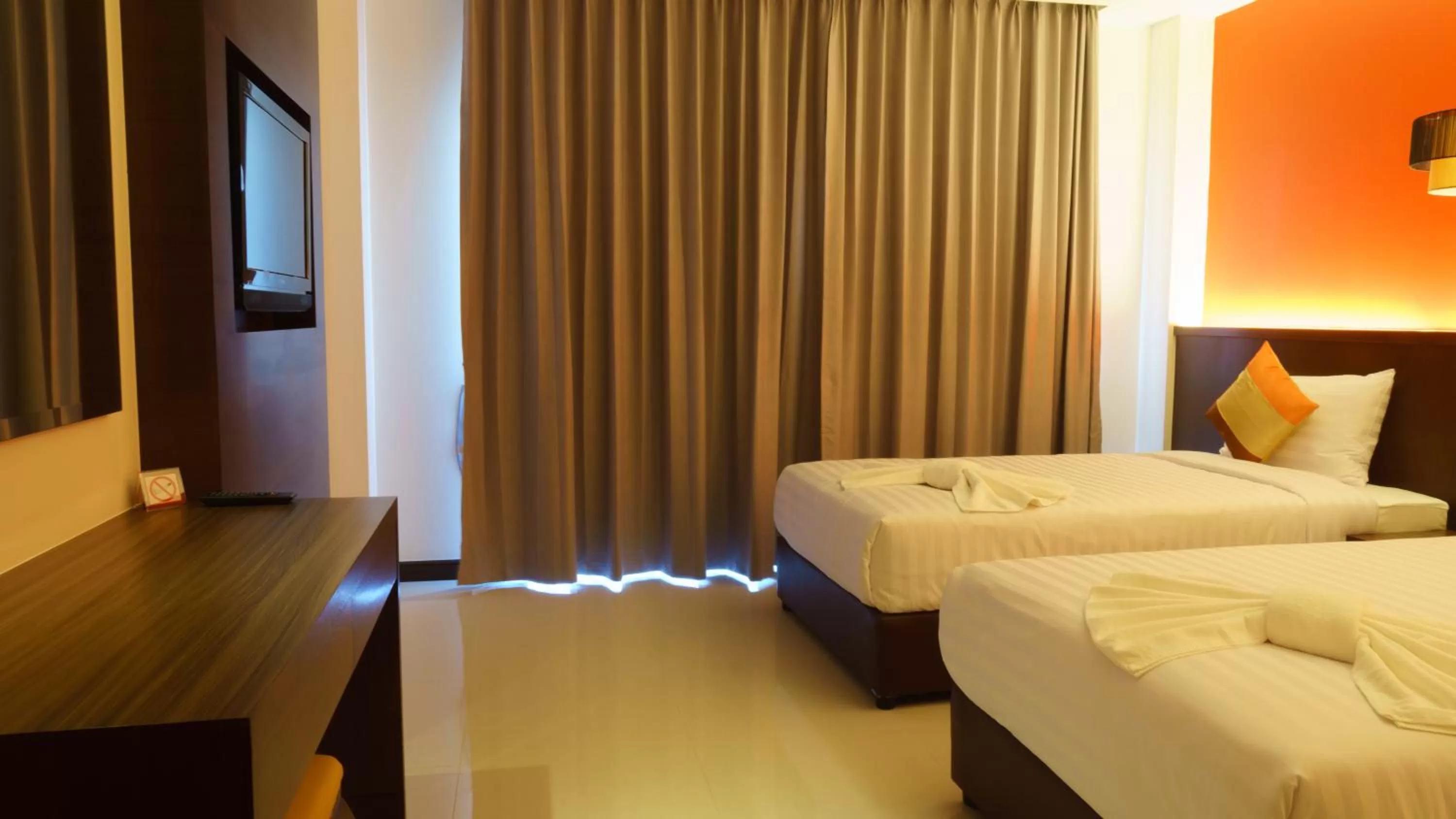 Superior Twin Room in VISA Hotel Hua Hin - SHA Plus
