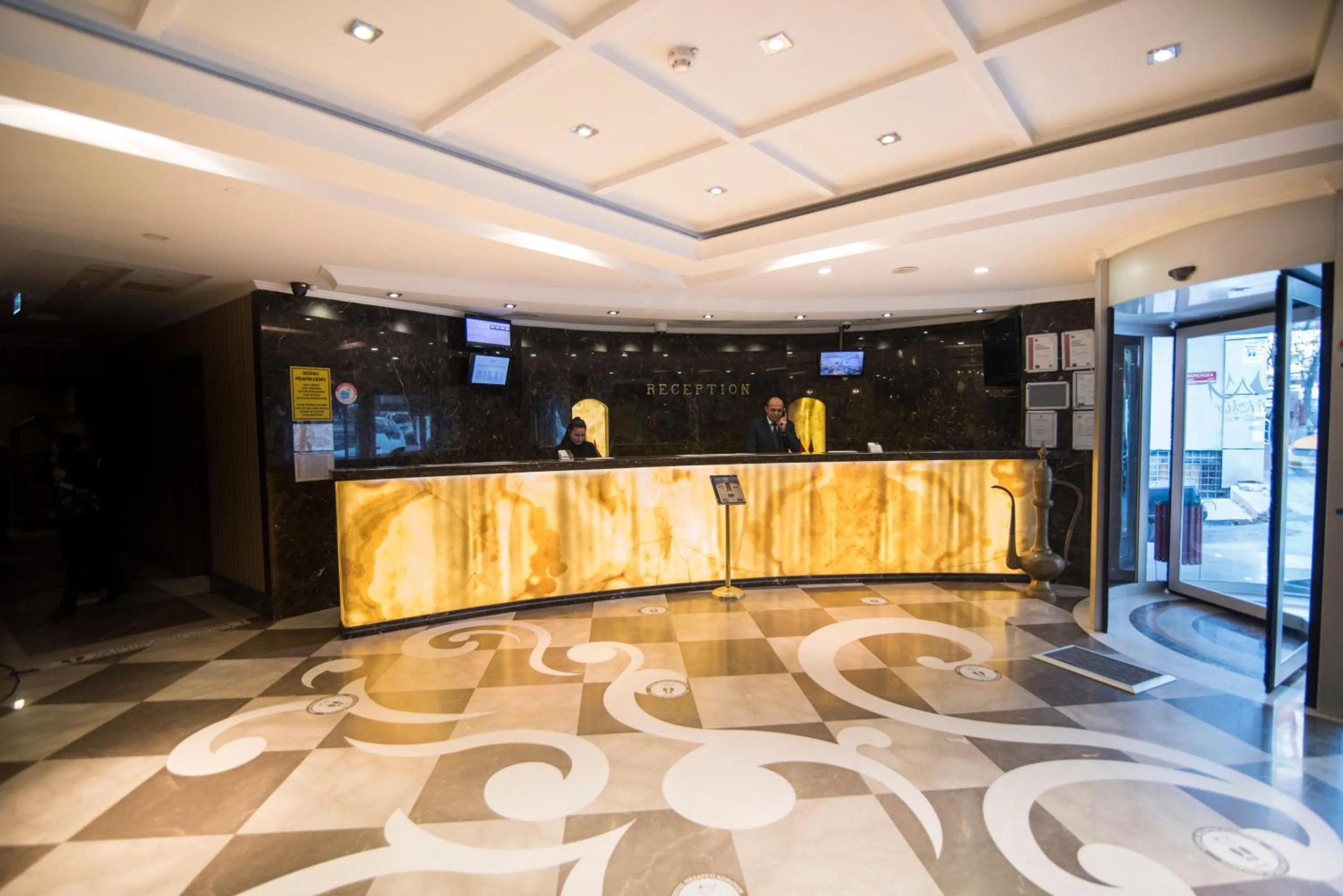 Lobby or reception in MidMar Deluxe Hotel