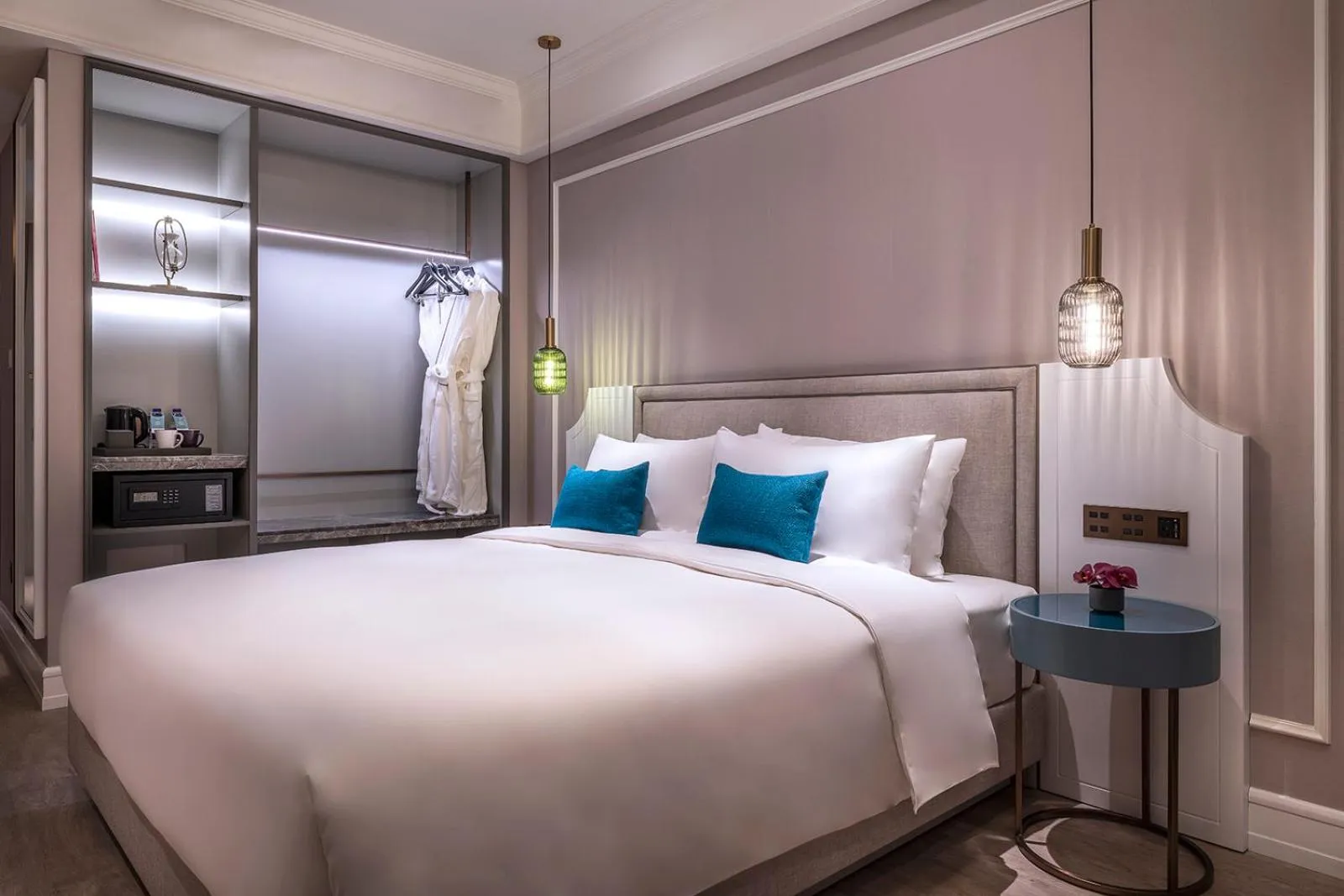 Superior King Room in Mercure Hangzhou Xixi Wetland