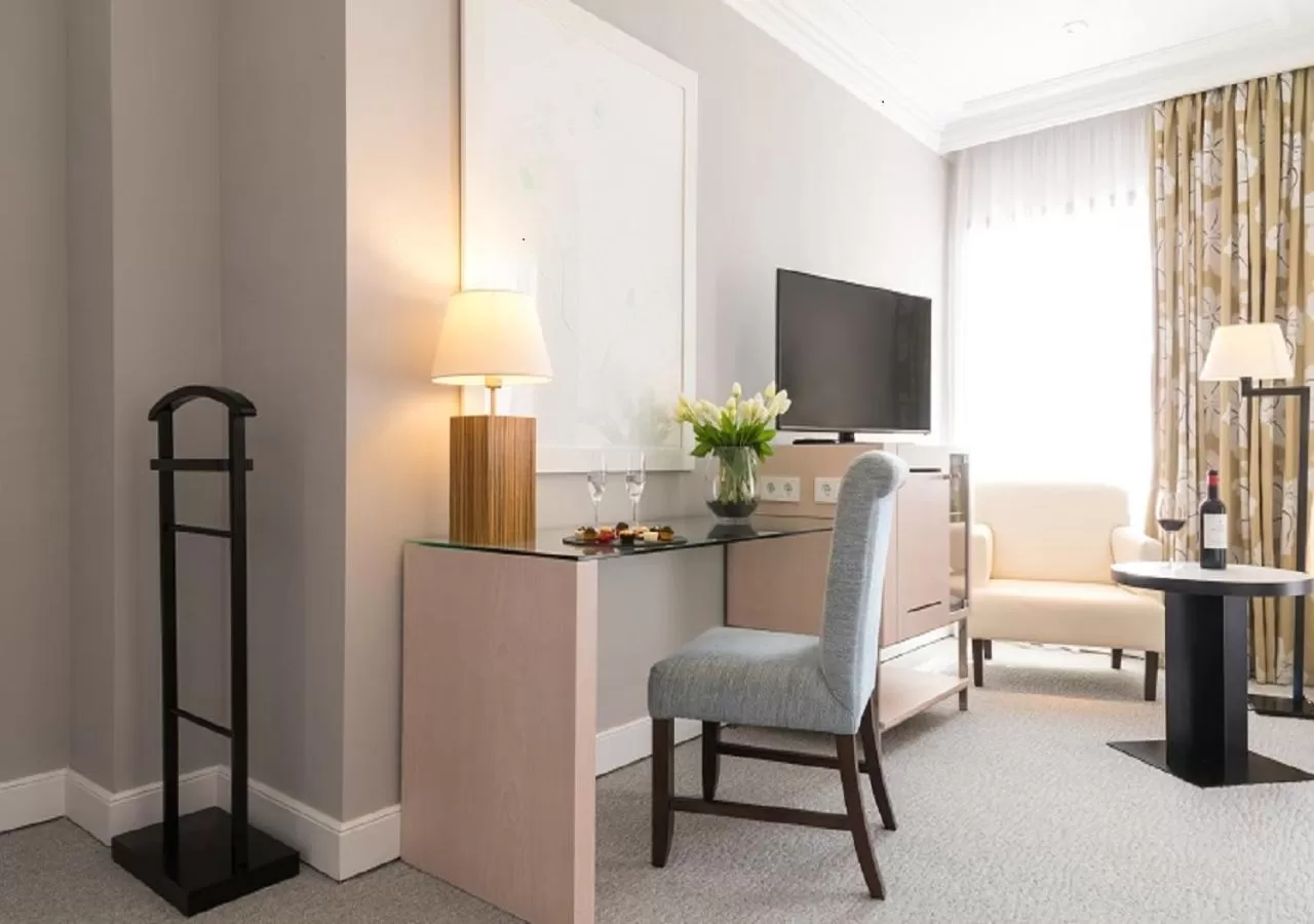 Supreme Triple Room with Sea View  in GPRO Valparaiso Palace & Spa