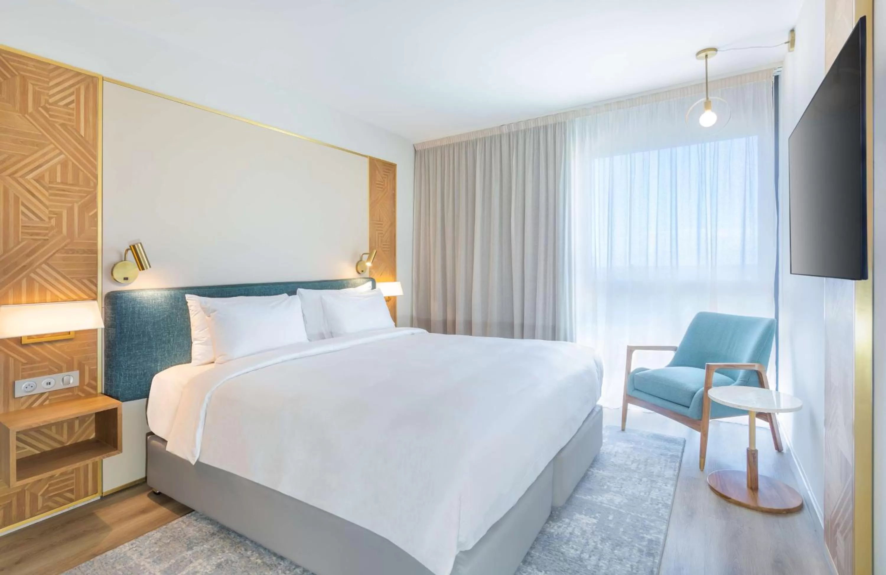 Superior Room with Ocean View in Radisson Hotel Saint Denis, La Reunion