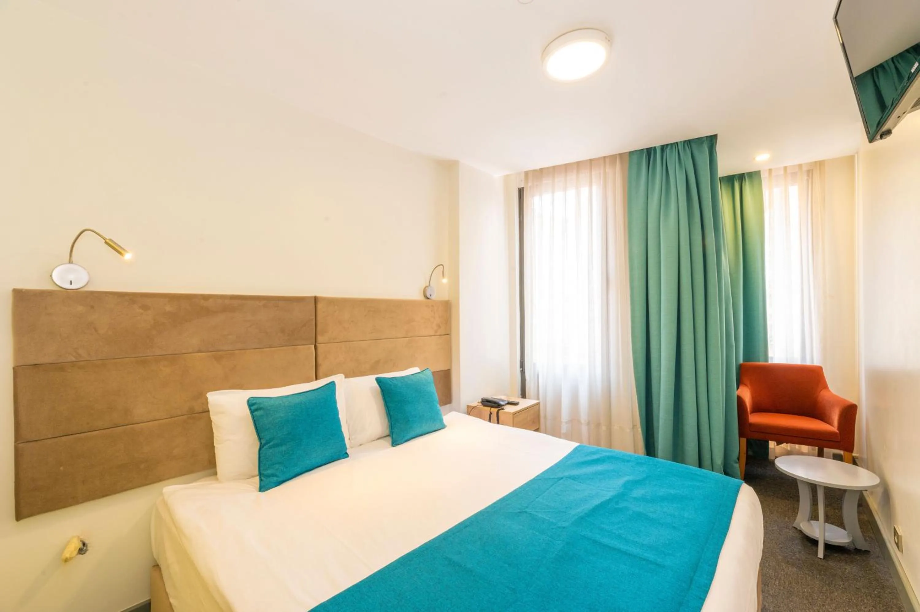 Standard Double Room in Taksim Hotel V Plus
