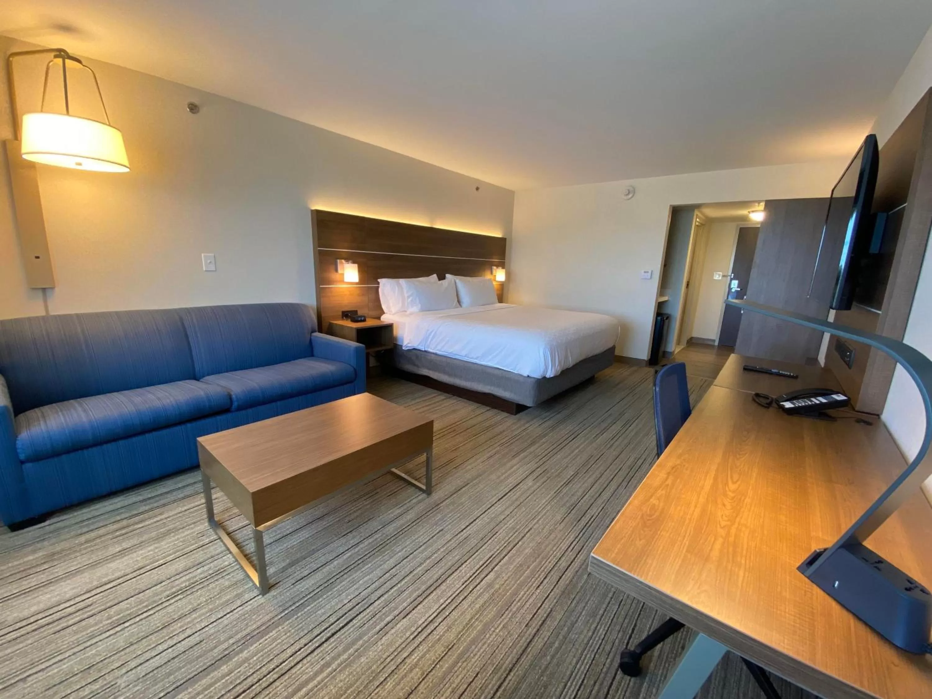 Standard King Room in Holiday Inn Express Boston by IHG