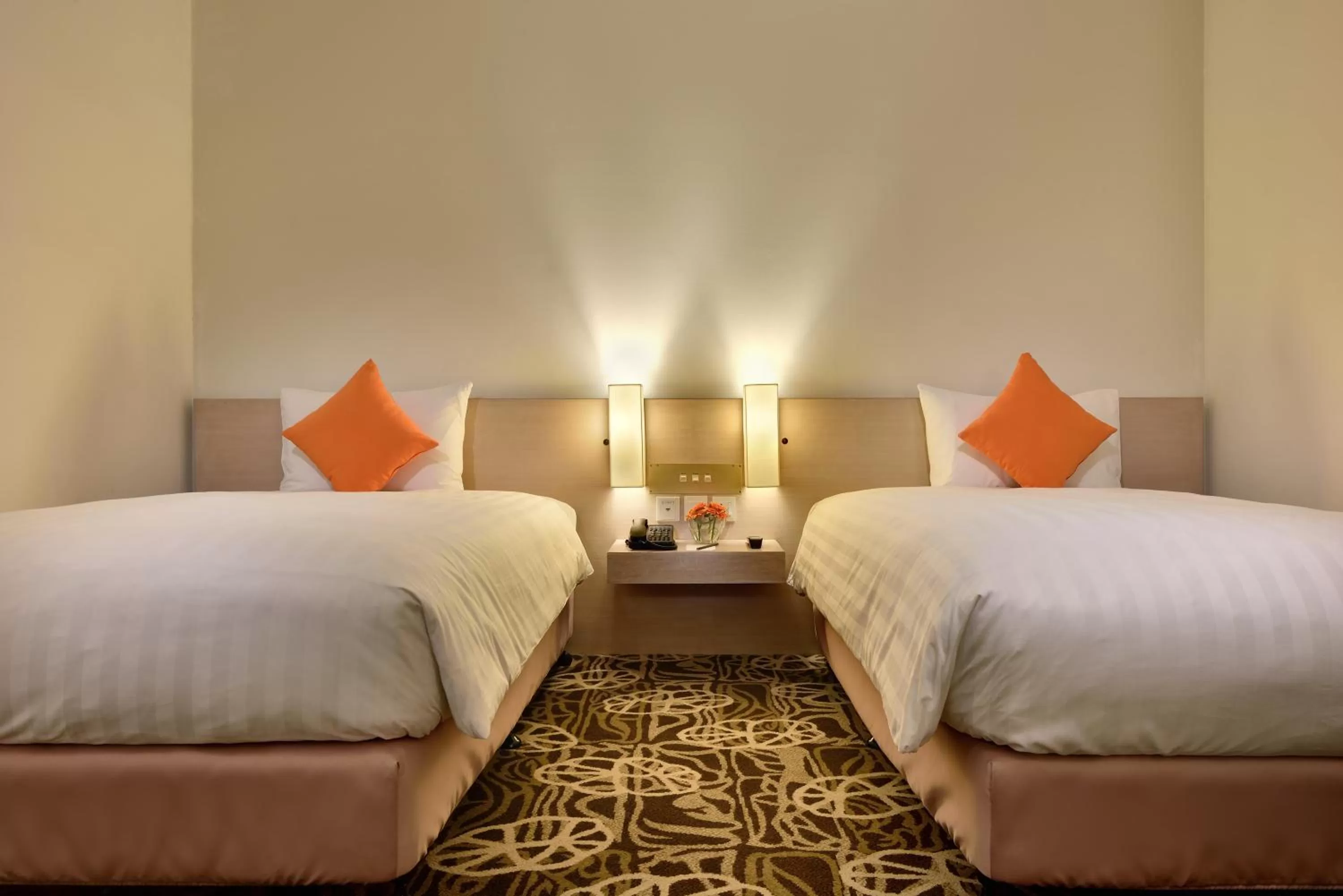 Superior Double or Twin Room - Max. 12 Hours Stay in Sama-Sama Express KLIA Terminal 1 - Airside Transit Hotel