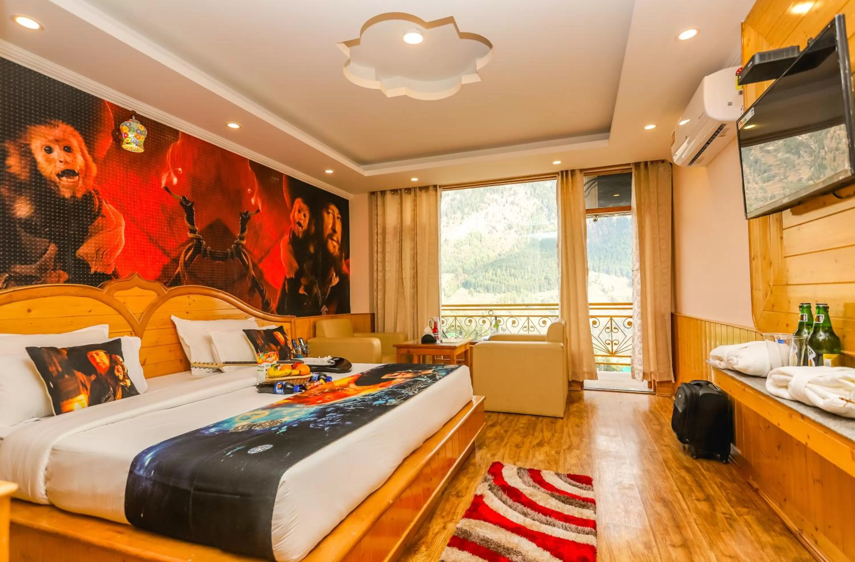 Superior Double Room in Hotel Smugglers Mountain View - central heated & air Cooled