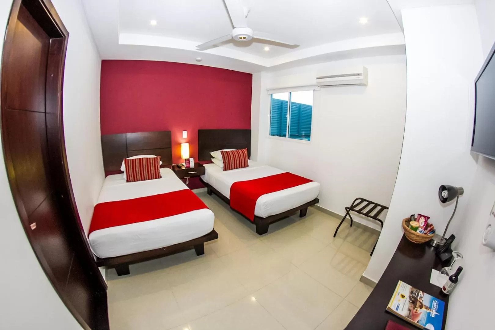 Standard Twin Room in Hotel Buenos Aires