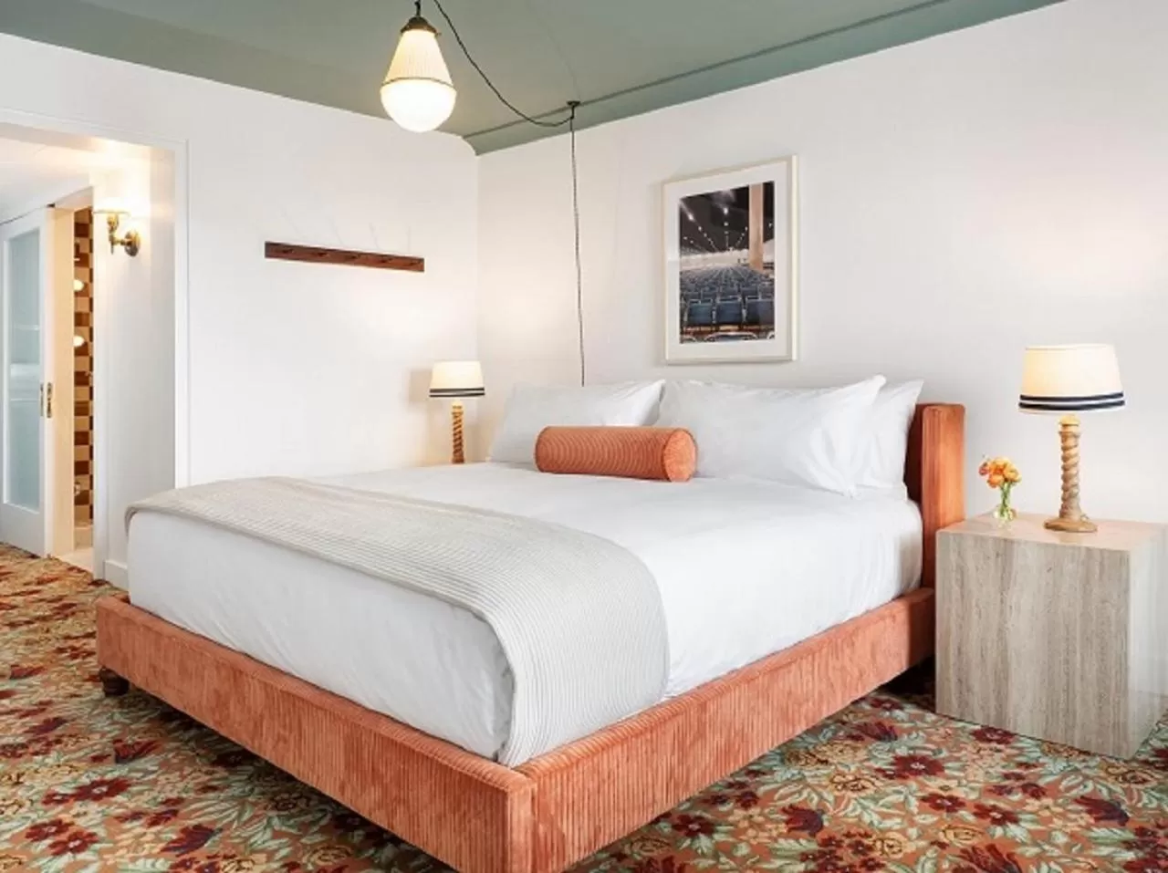 Deluxe King Room in Palihouse West Hollywood at Beverly Hills