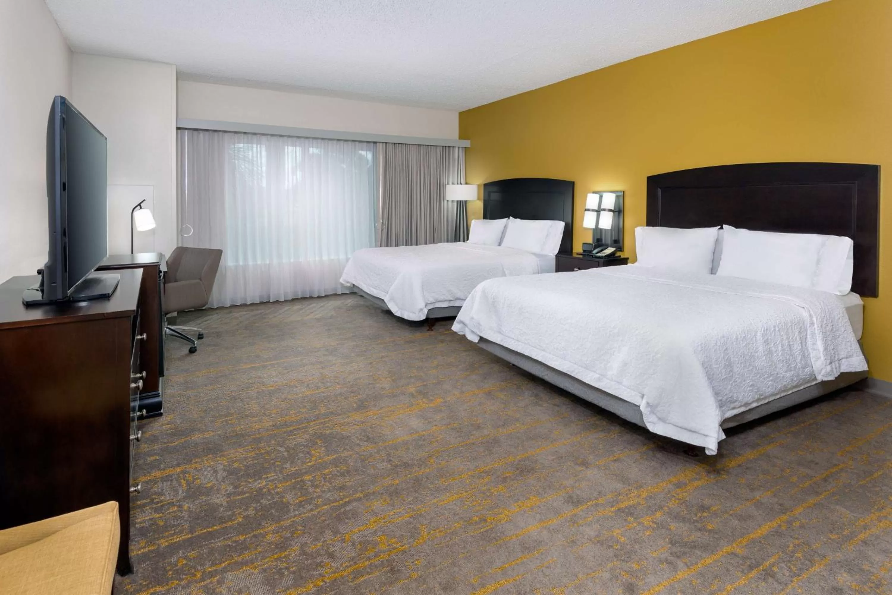 Queen Room with Two Queen Beds - Mobility and Hearing Access/Non-Smoking in Hampton Inn and Suites Sarasota/Lakewood Ranch